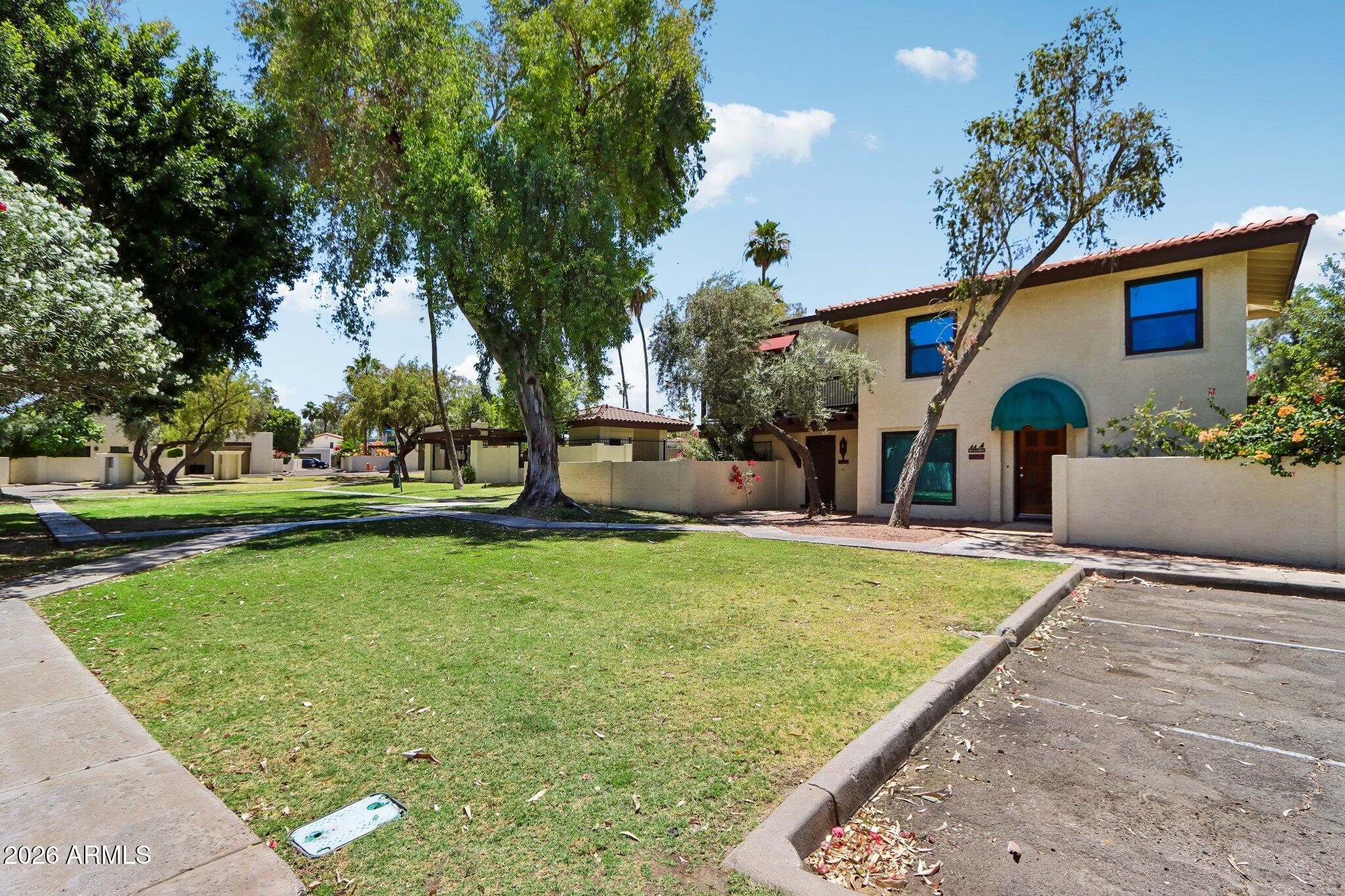 POINTE SOUTH MOUNTAIN UNIT 2 - Residential