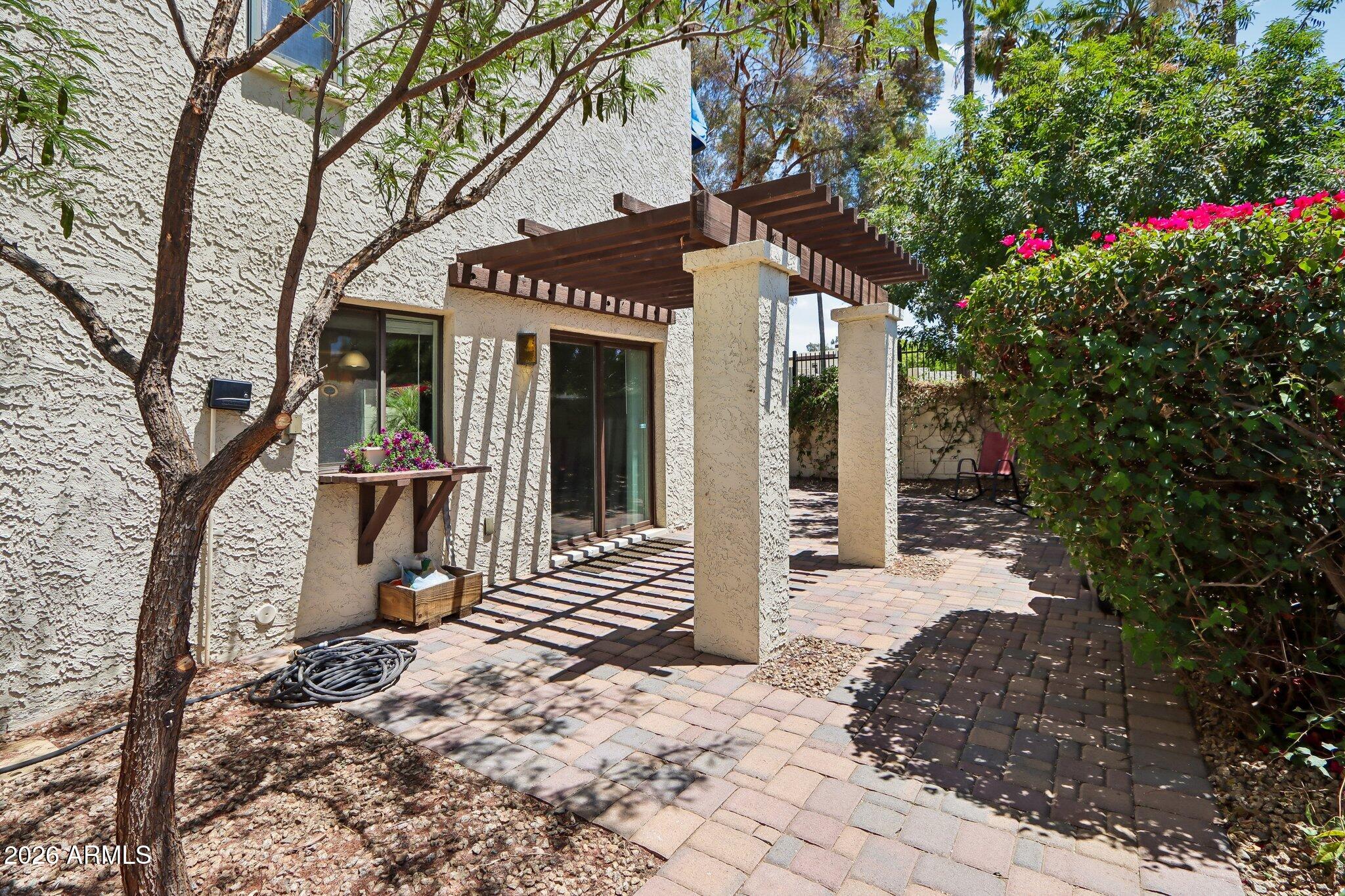 POINTE SOUTH MOUNTAIN UNIT 2 - Residential