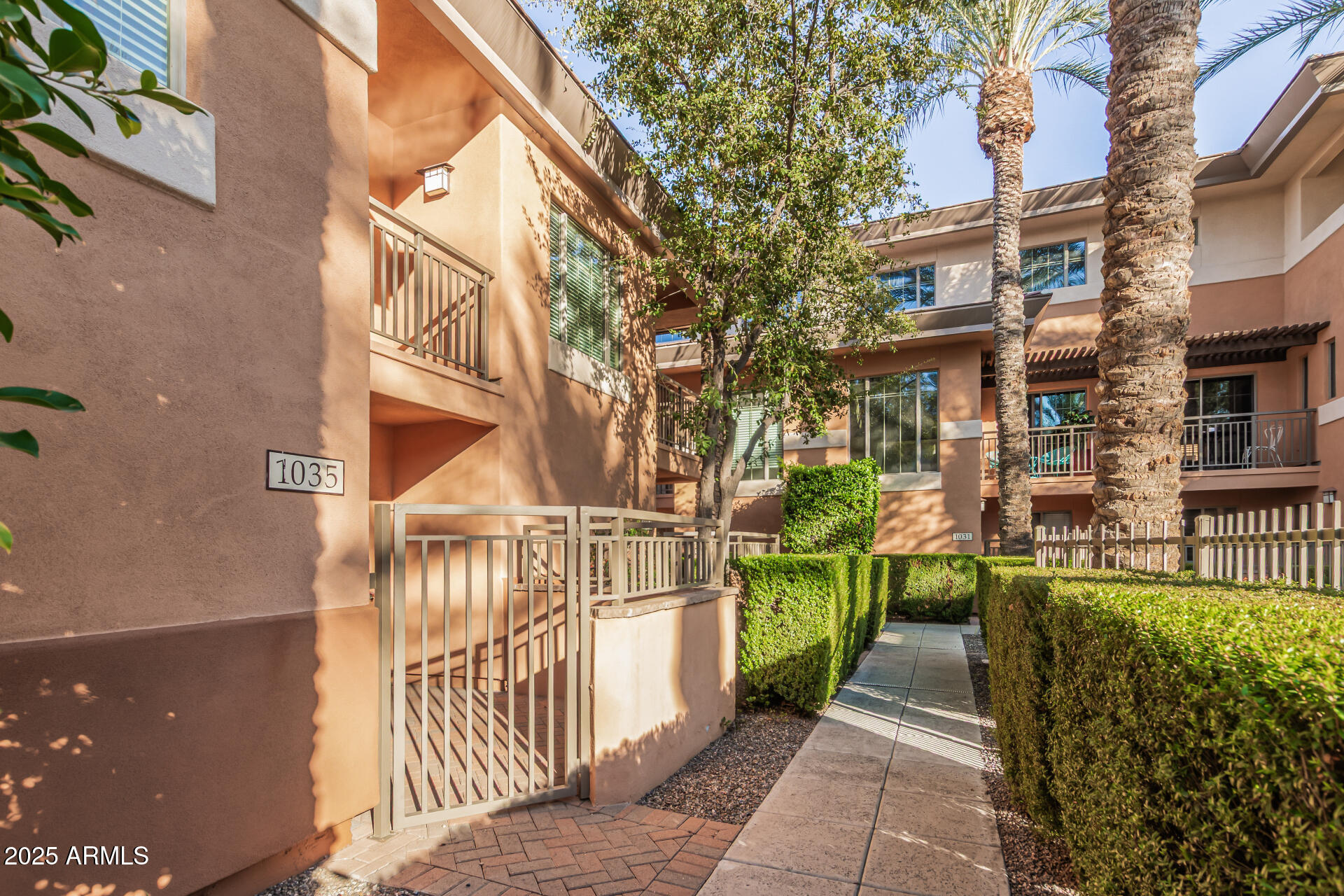 SANDALO TOWNHOMES CONDOMINIUM - Residential