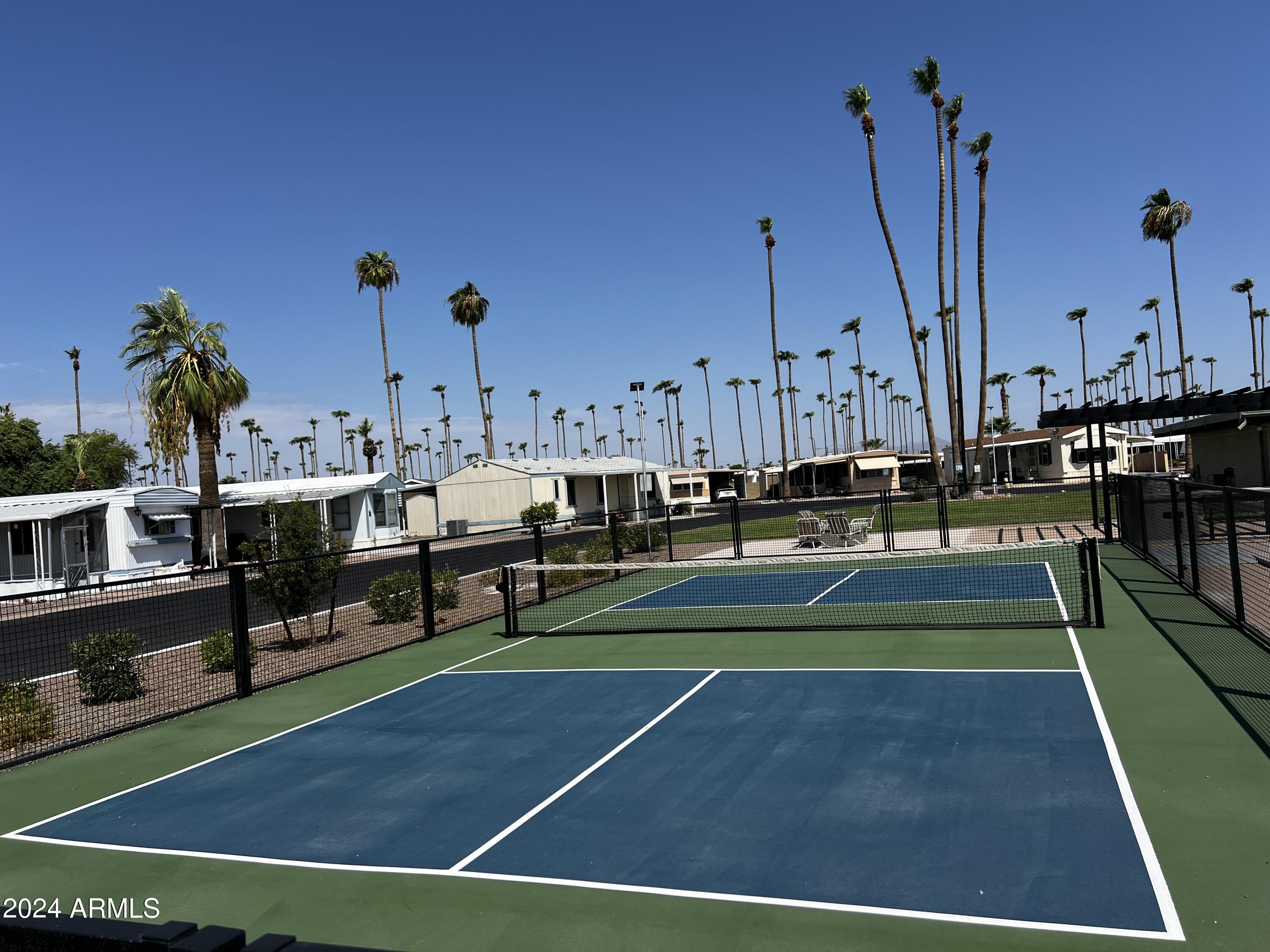 MESA MOBILE ESTATES - Residential