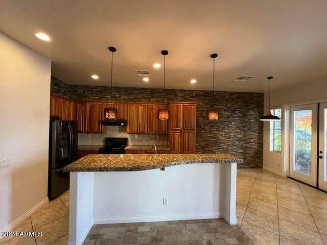 VERRADO PARCEL 4.624 - Residential Lease