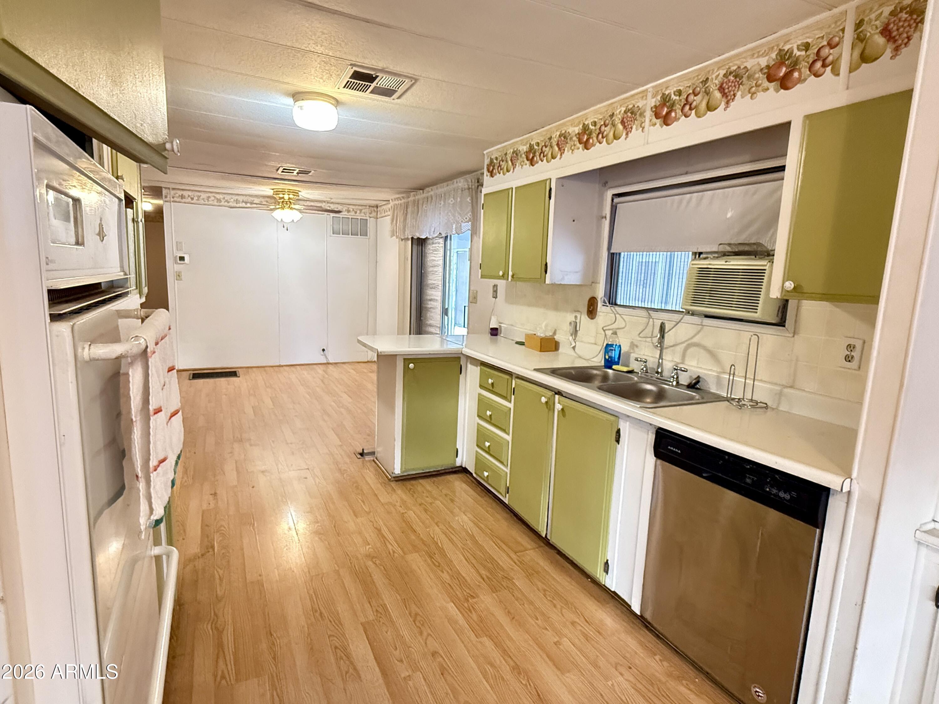 ALMA MEADOWS 55+ Community - Residential