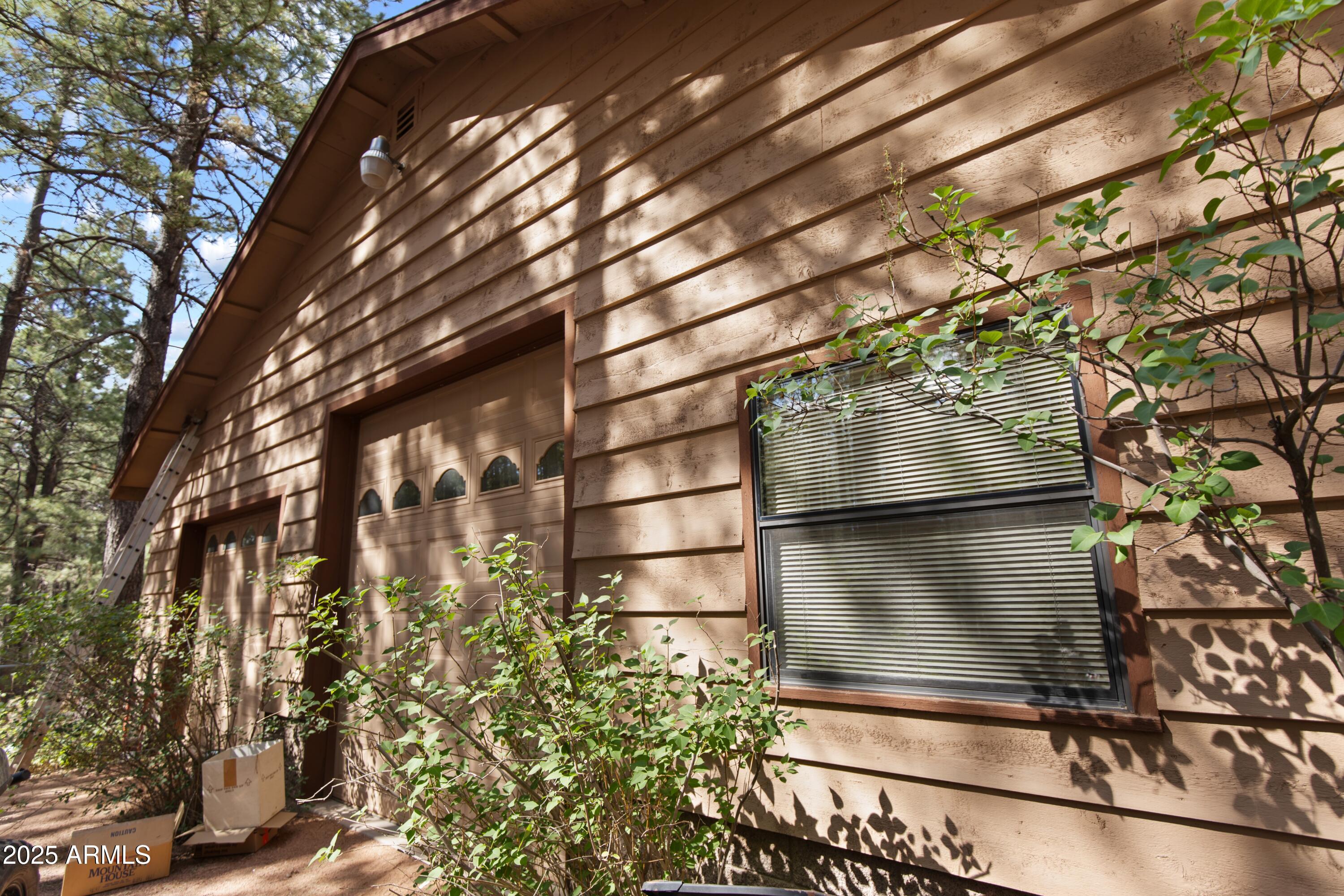 FOREST LAKES ESTATES 10 - Residential