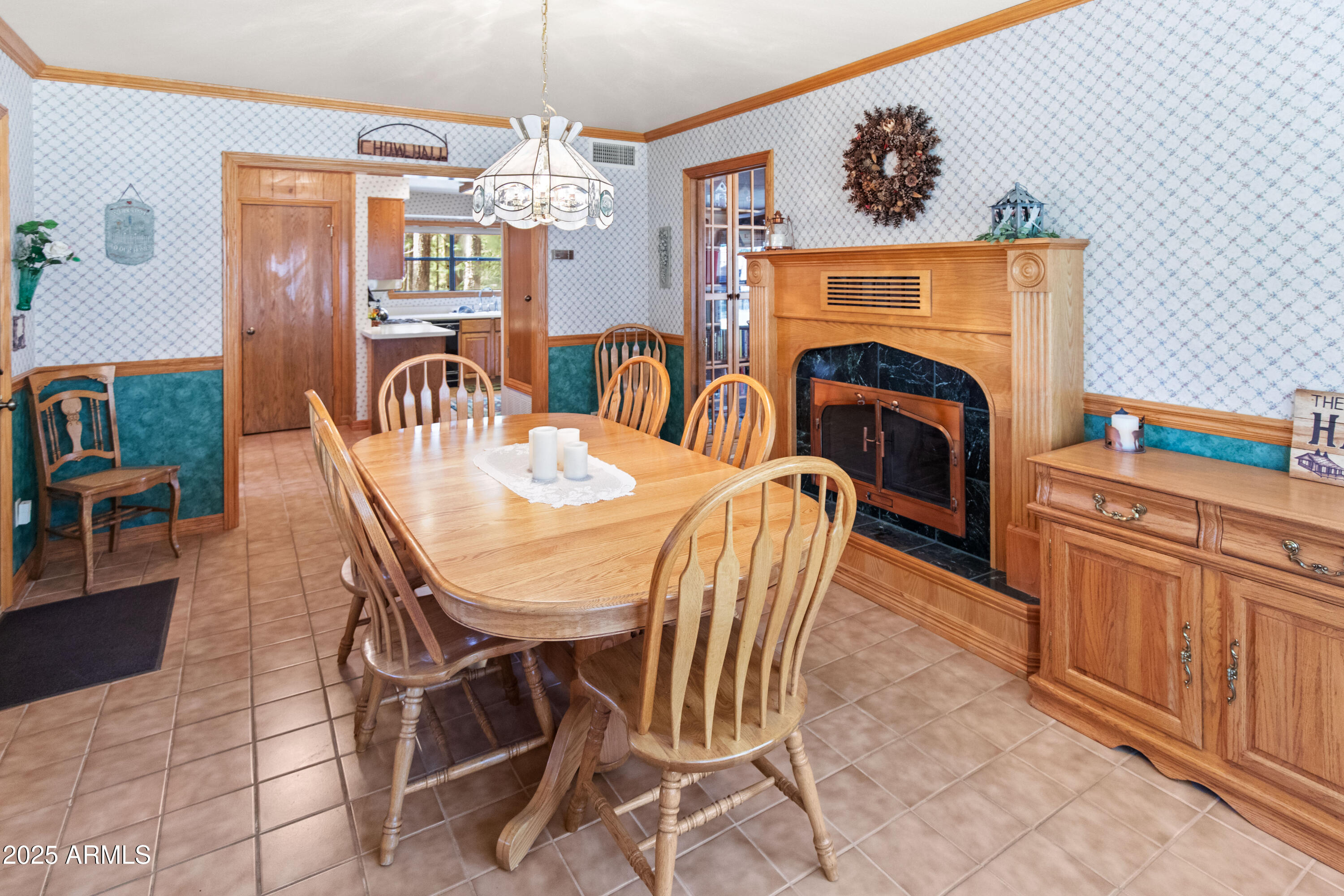 FOREST LAKES ESTATES 10 - Residential