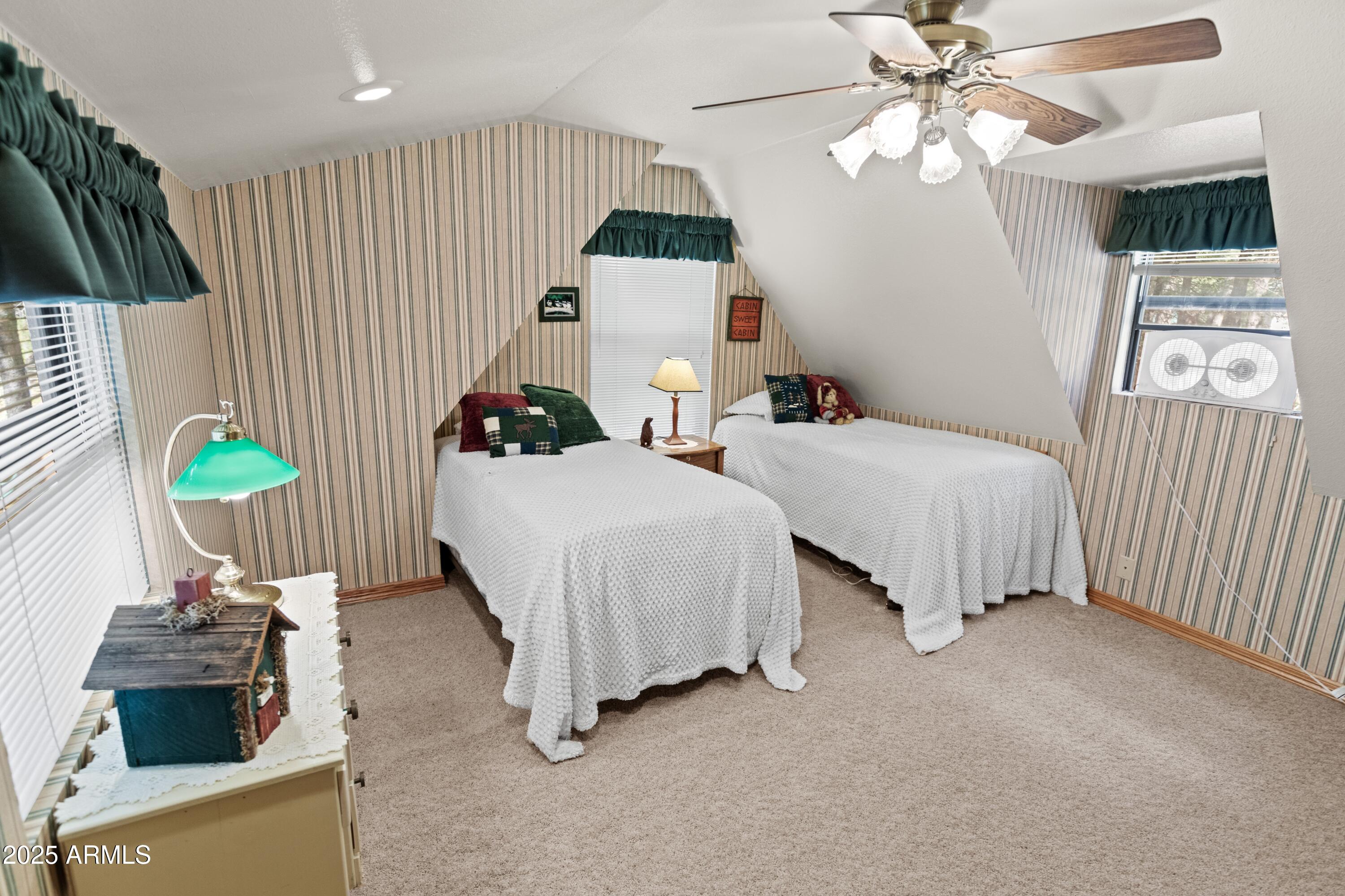 FOREST LAKES ESTATES 10 - Residential