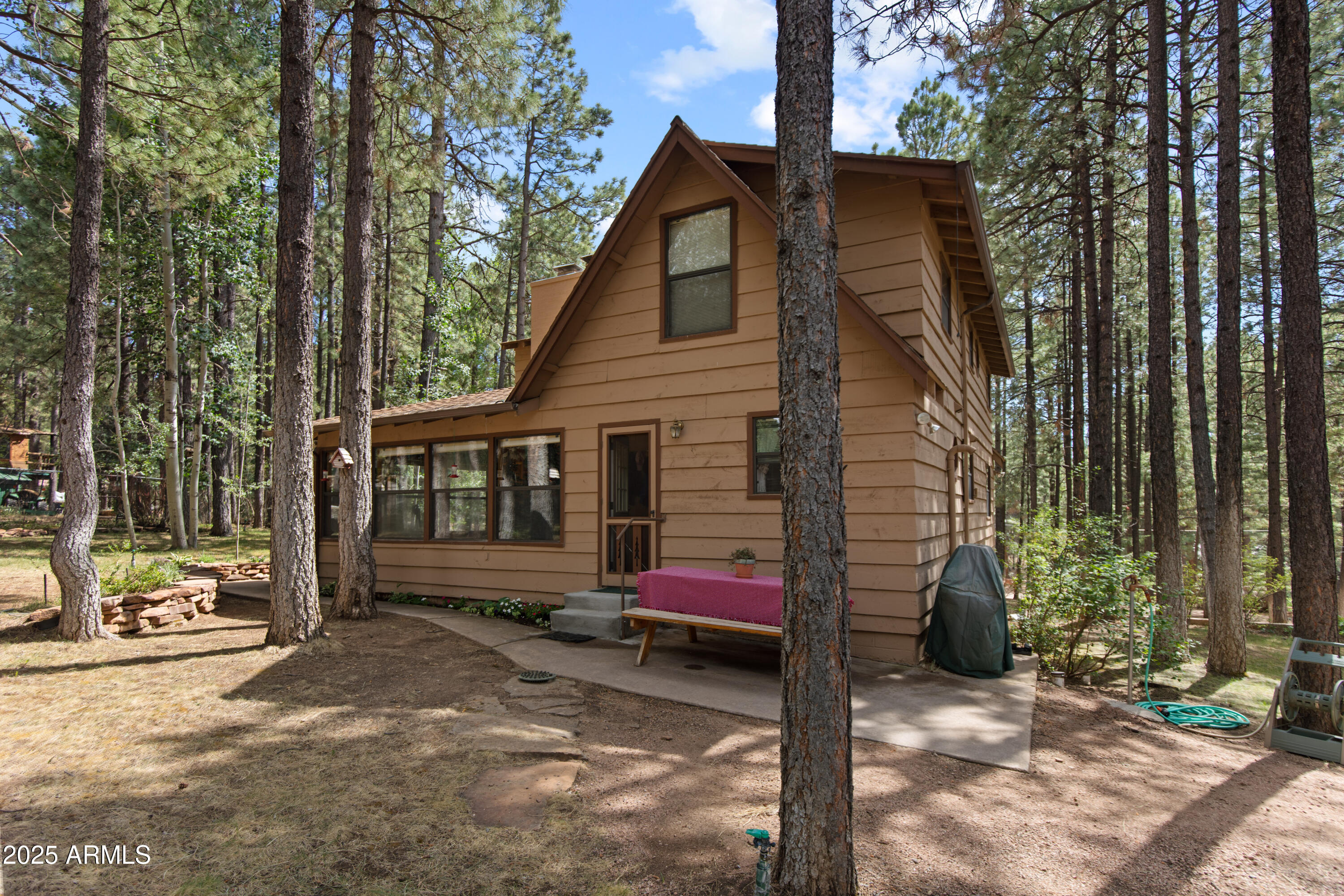 FOREST LAKES ESTATES 10 - Residential