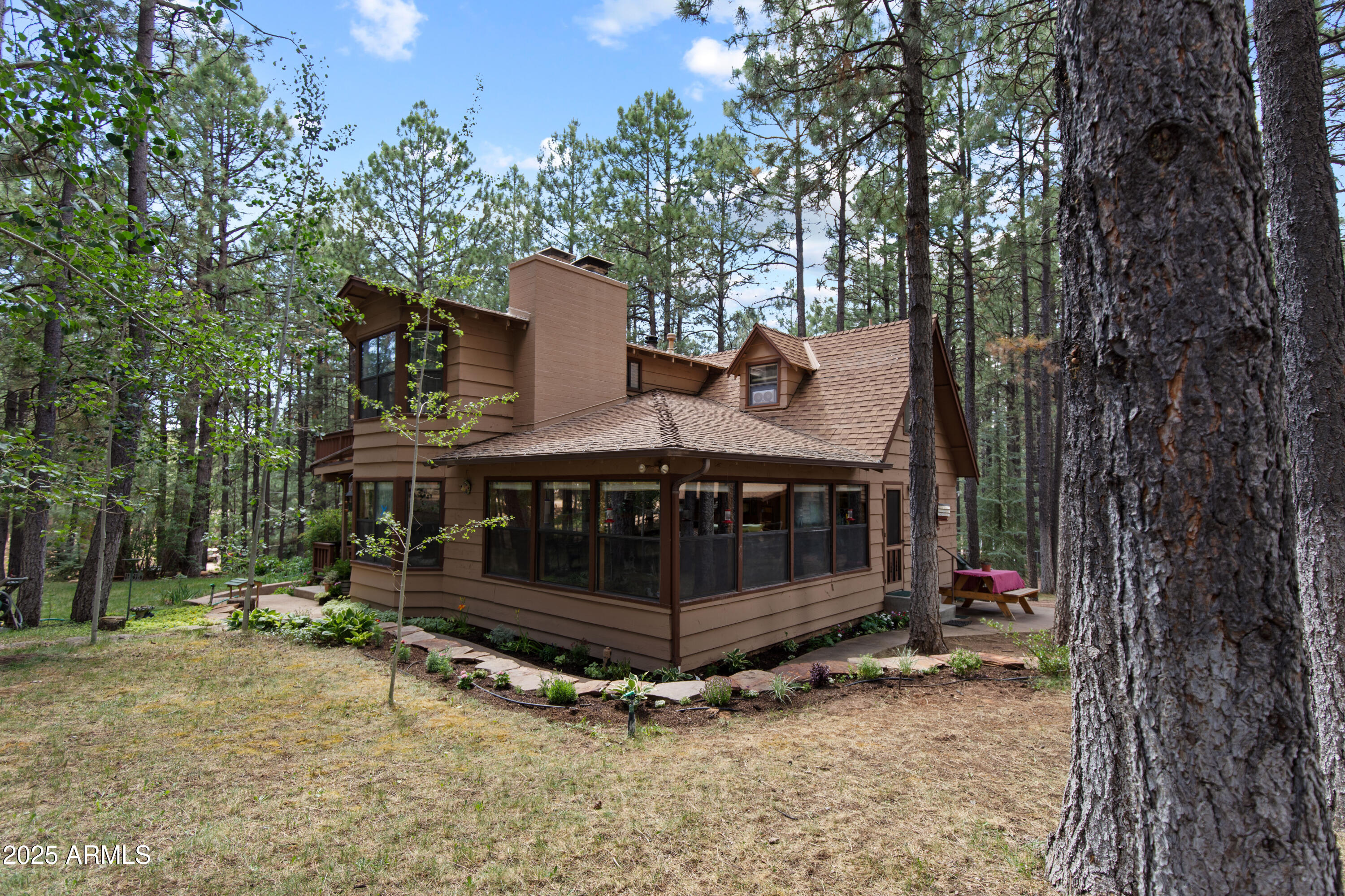 FOREST LAKES ESTATES 10 - Residential