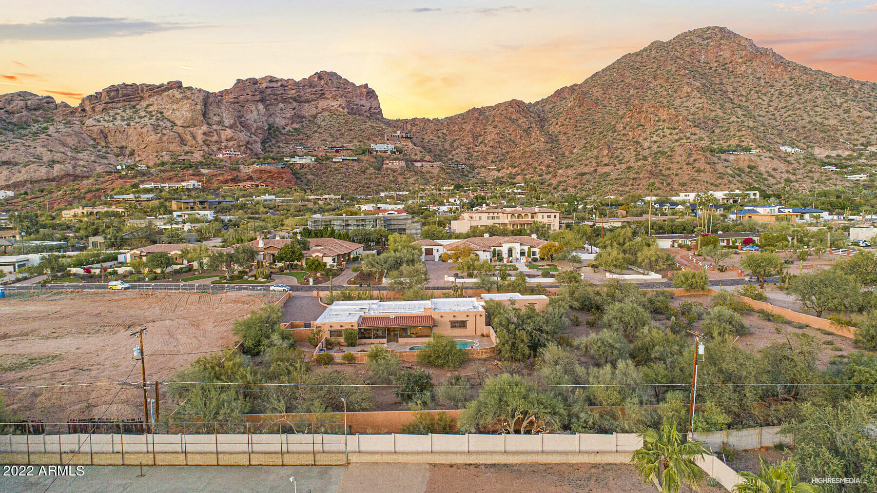 CAMELBACK MOUNTAIN ESTATES PLAT 1 - Residential