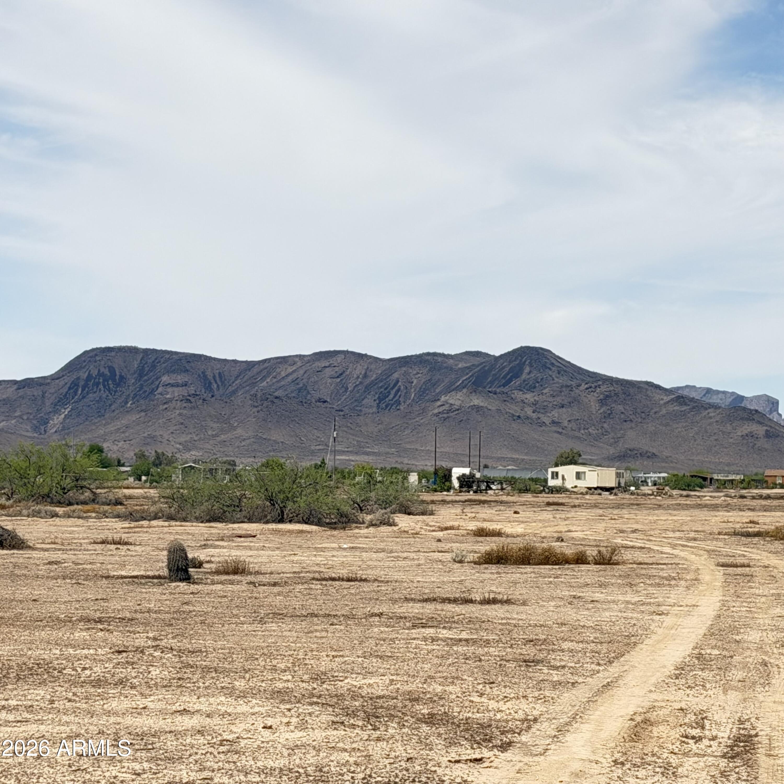SADDLE VISTA - Land
