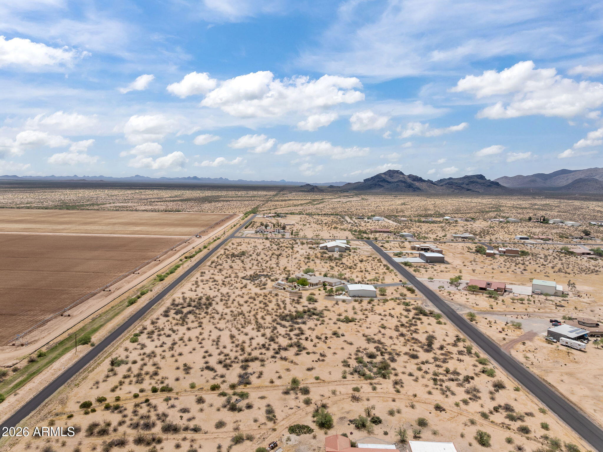 5 acres, no horses - Land