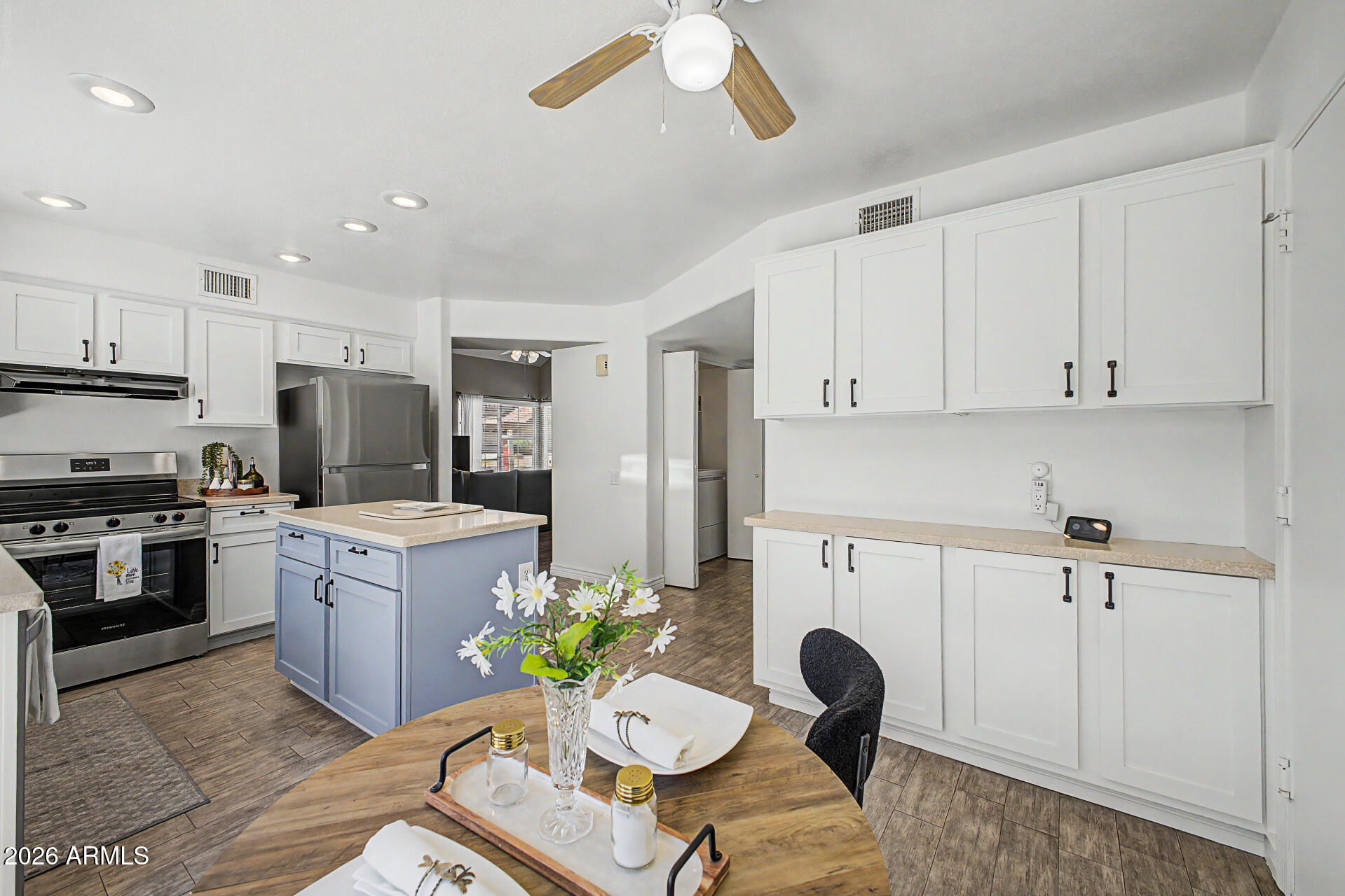 KEYSTONE LOT 101-263 TR A-V - Residential