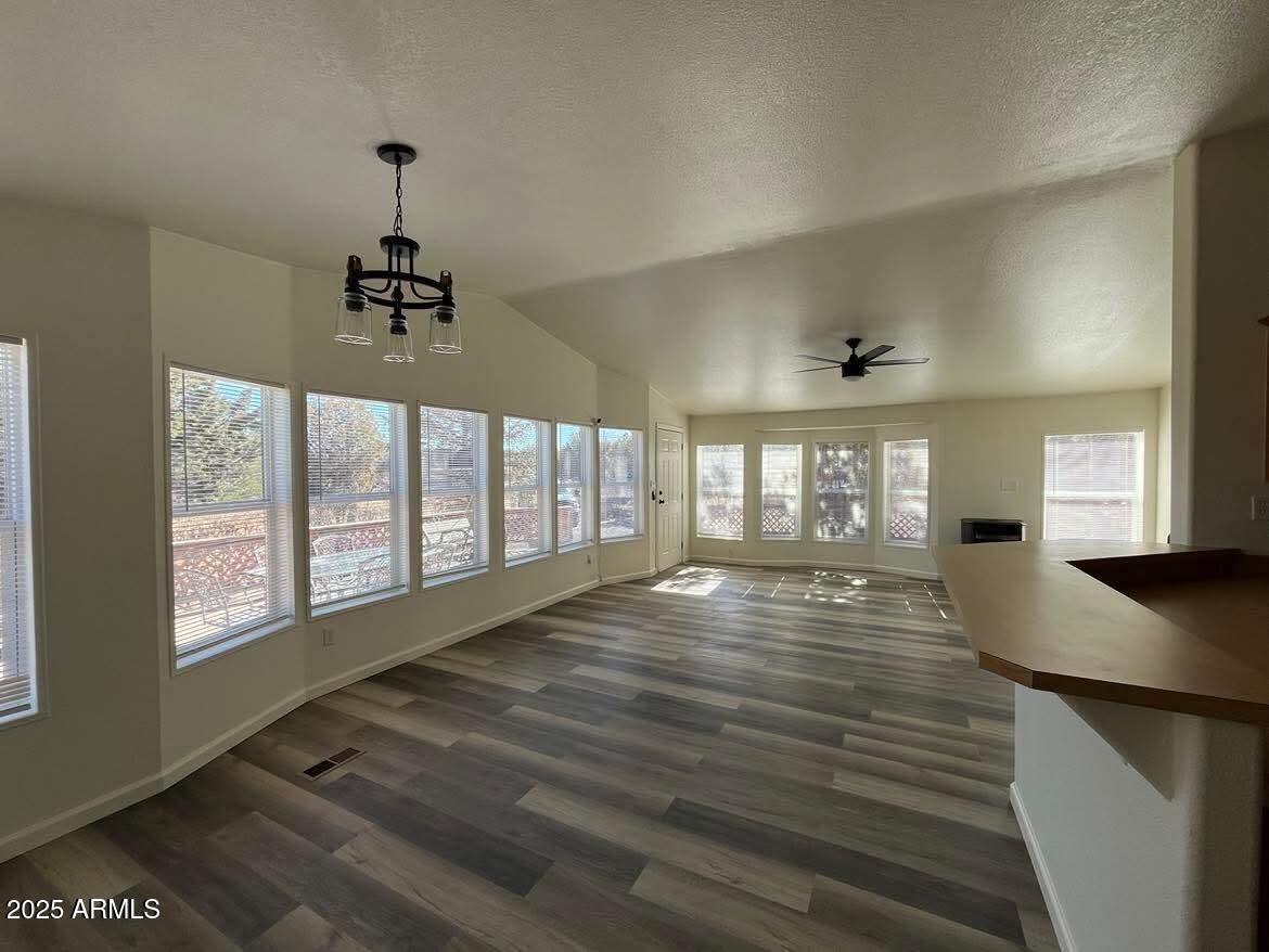 WINCHESTER TRAILS RANCHES UNIT 1 - Residential