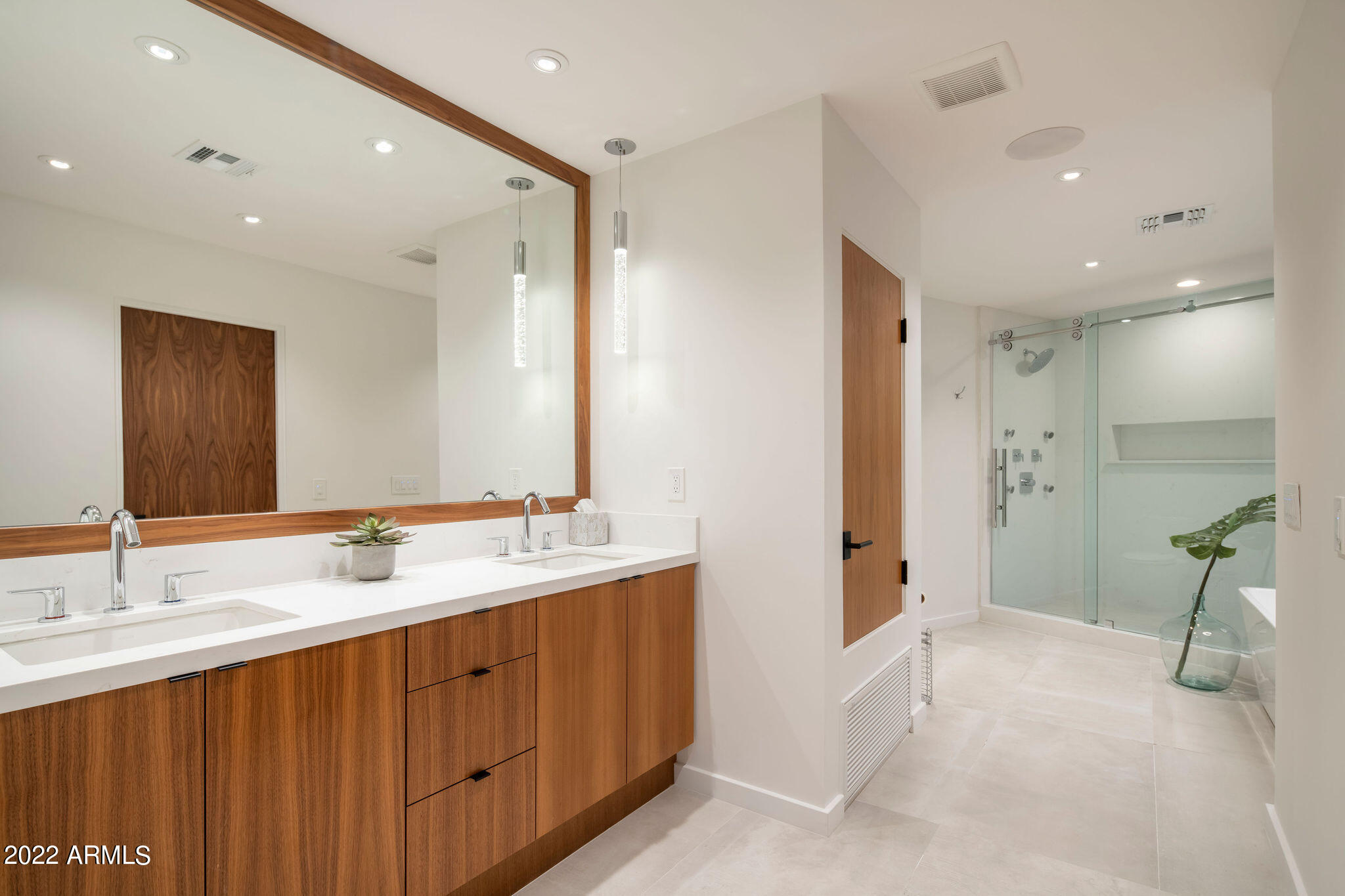 CLEARWATER HILLS PRVT ROADS & TR A - Residential