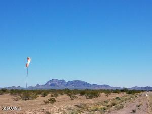 Eagletail Airpark - Land