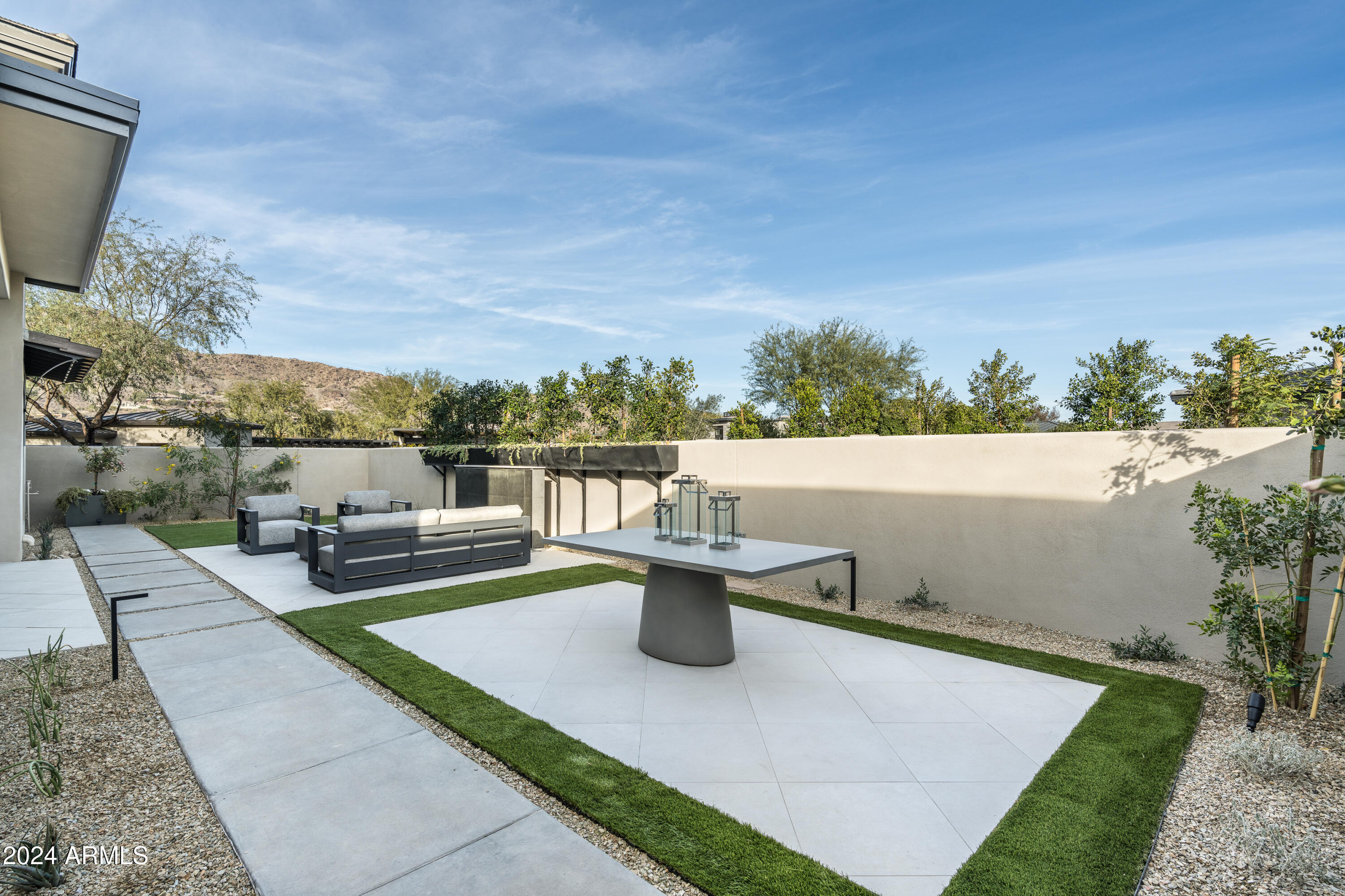 THE VILLAGE AT MOUNTAIN SHADOWS - Residential