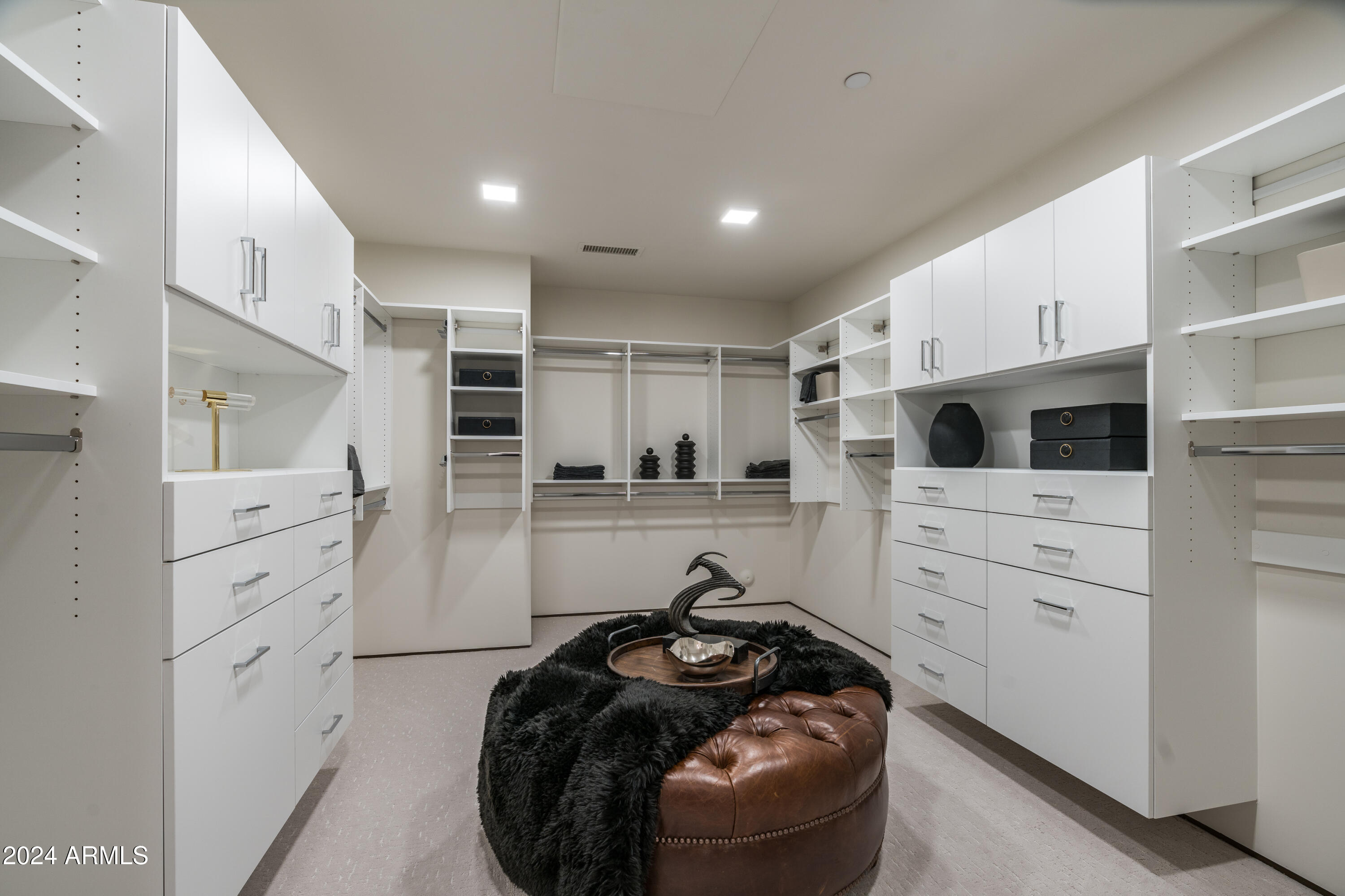 THE VILLAGE AT MOUNTAIN SHADOWS - Residential