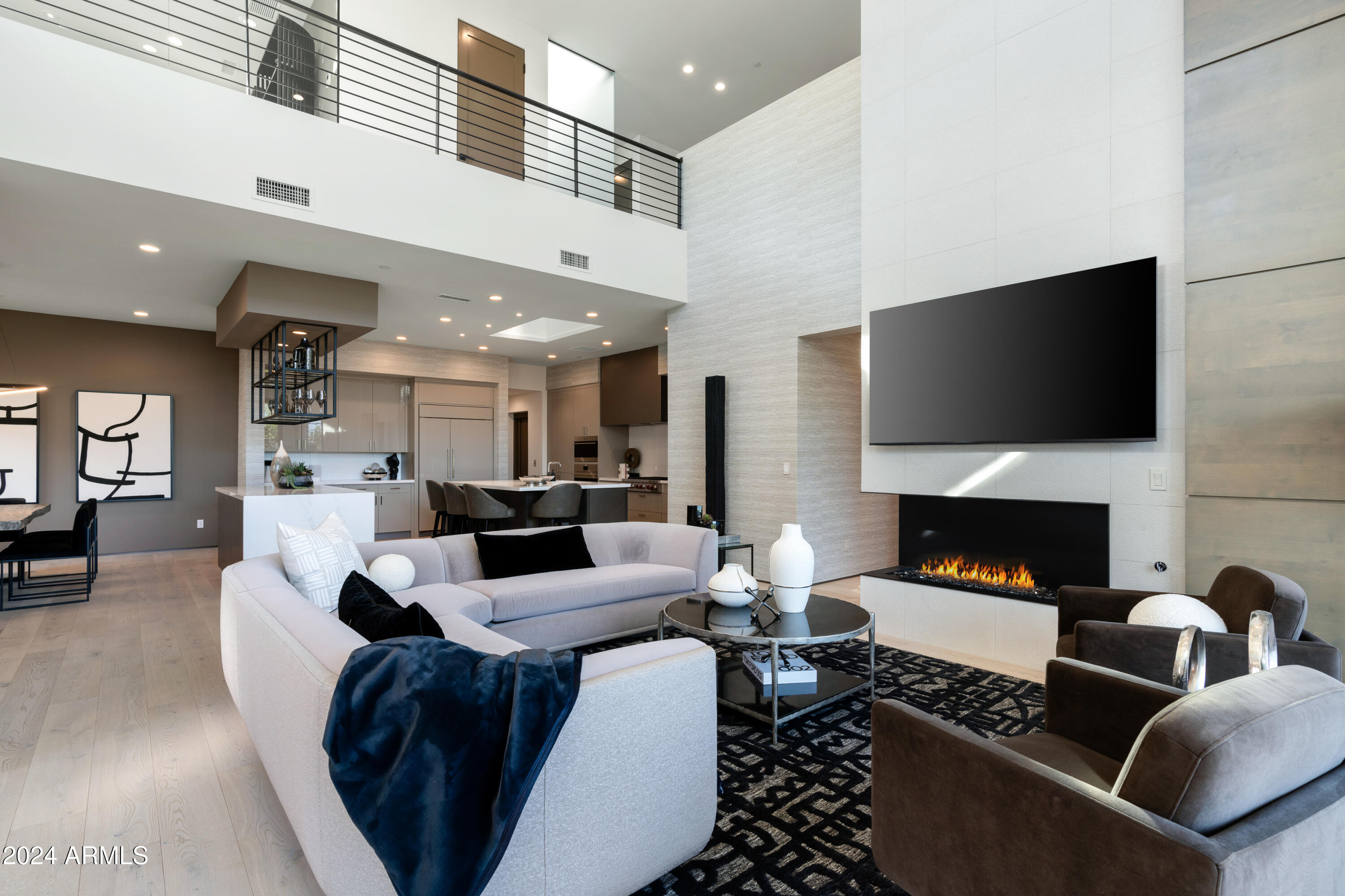 THE VILLAGE AT MOUNTAIN SHADOWS - Residential