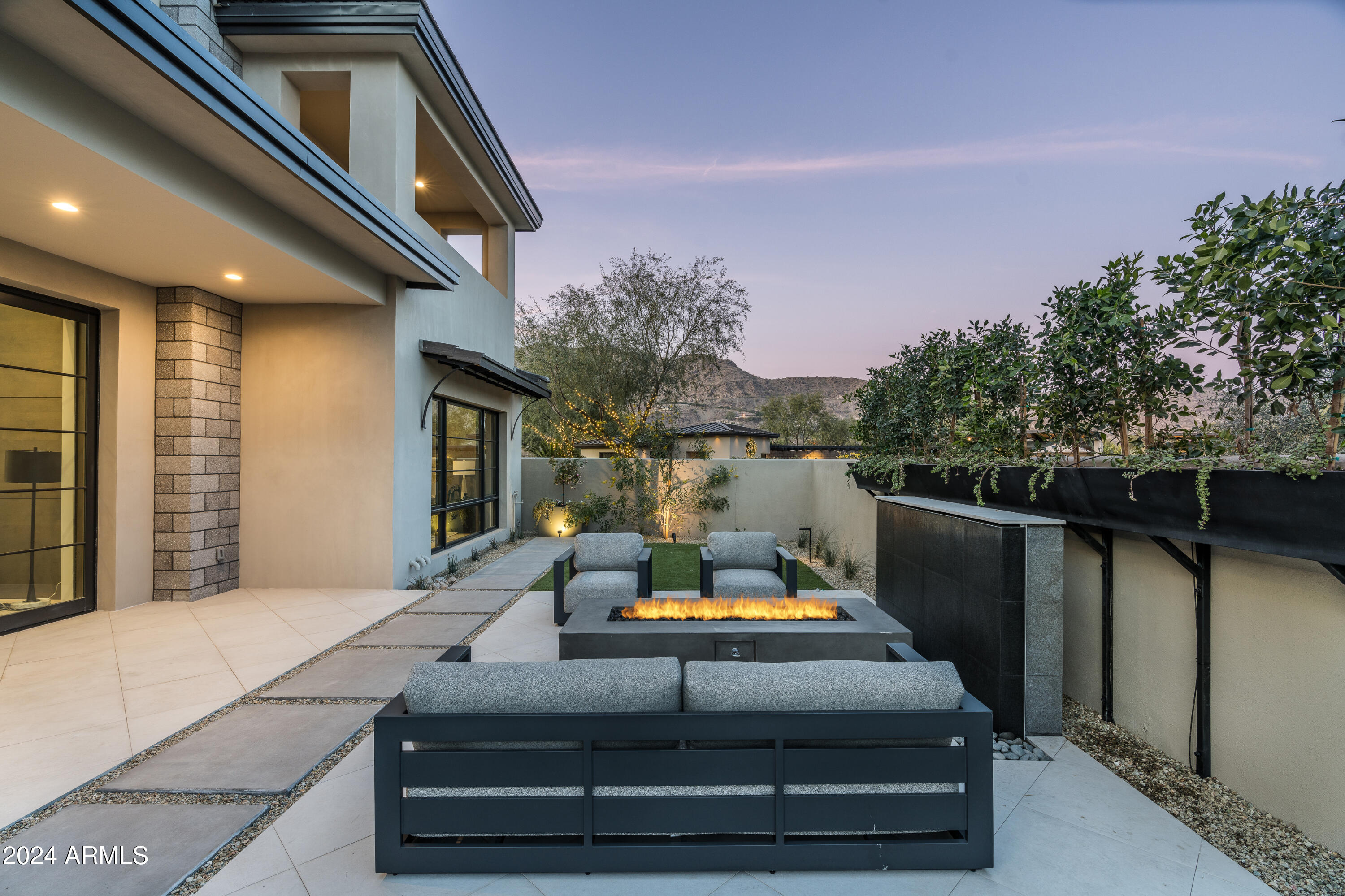 THE VILLAGE AT MOUNTAIN SHADOWS - Residential