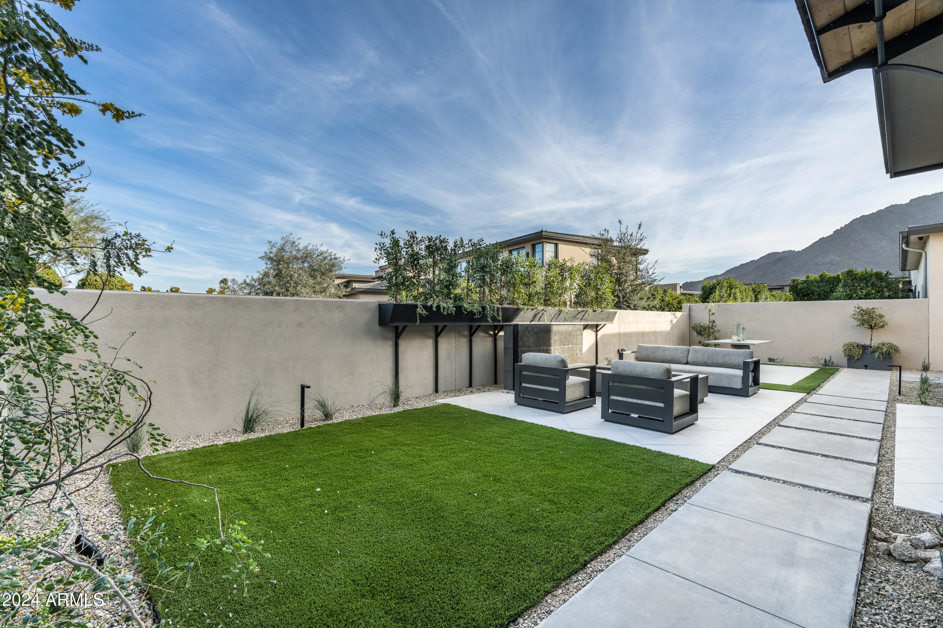 THE VILLAGE AT MOUNTAIN SHADOWS - Residential