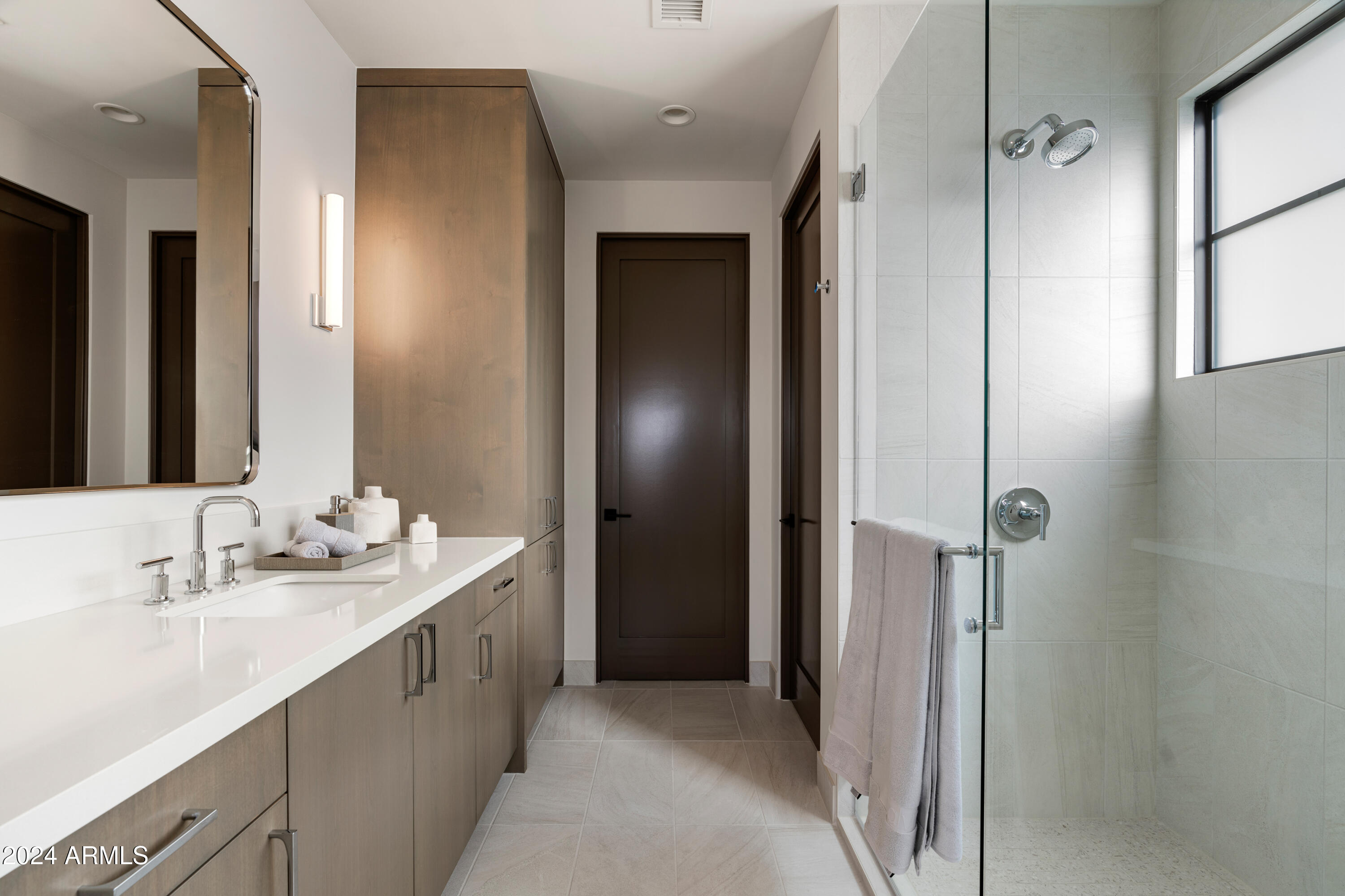 THE VILLAGE AT MOUNTAIN SHADOWS - Residential