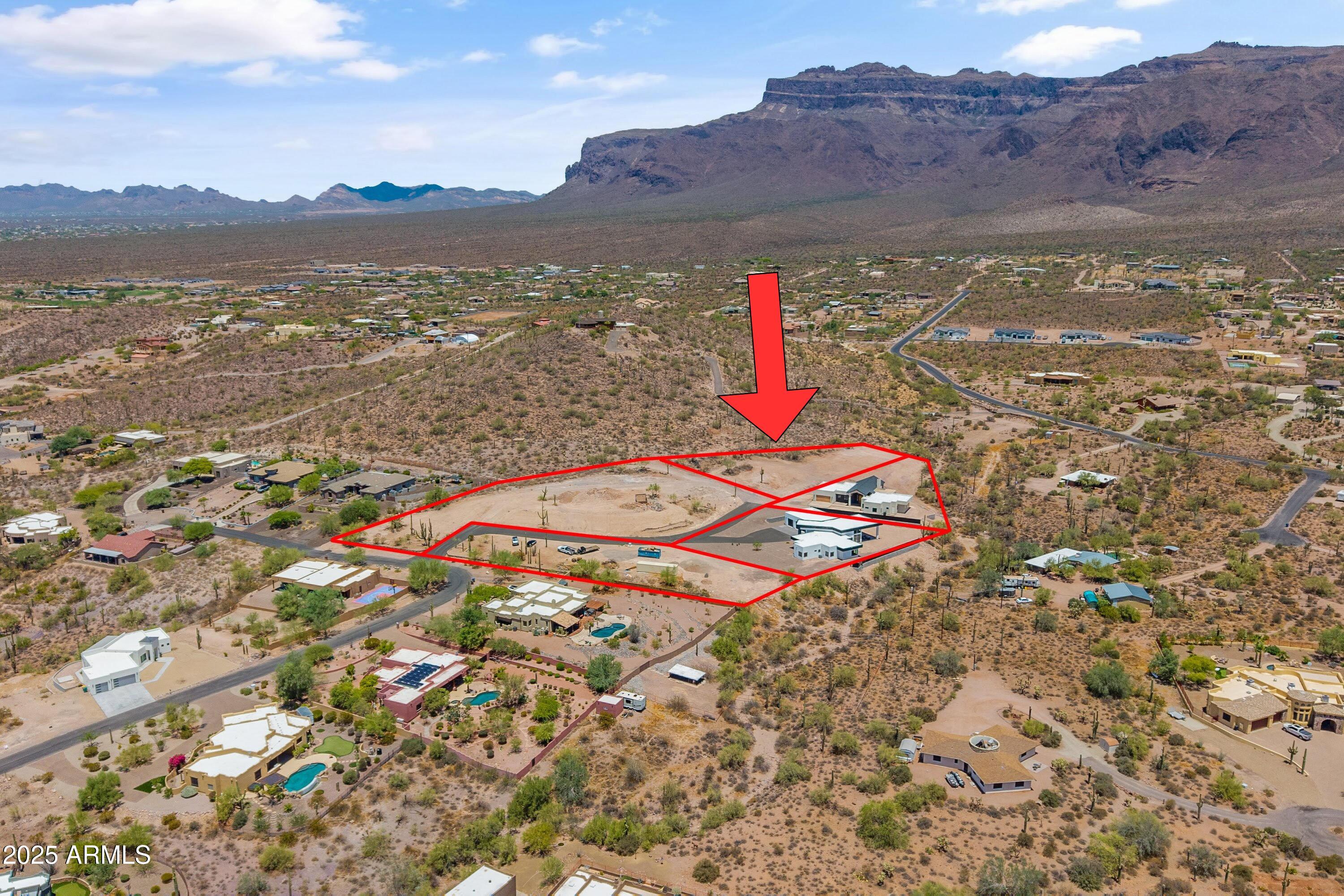 A PARCEL OF LAND IN THE SOUTH HALF OF SECTION 33, - Residential