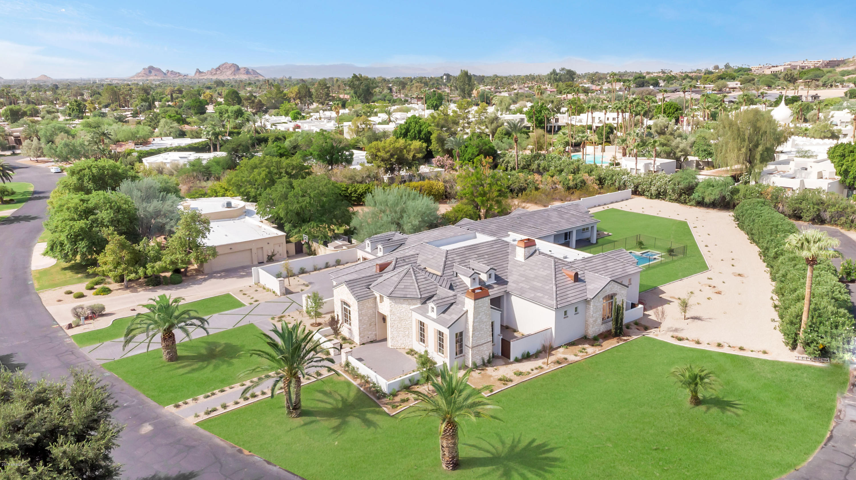 CASA BLANCA ESTATES LOT 20-37 & TR A - Residential