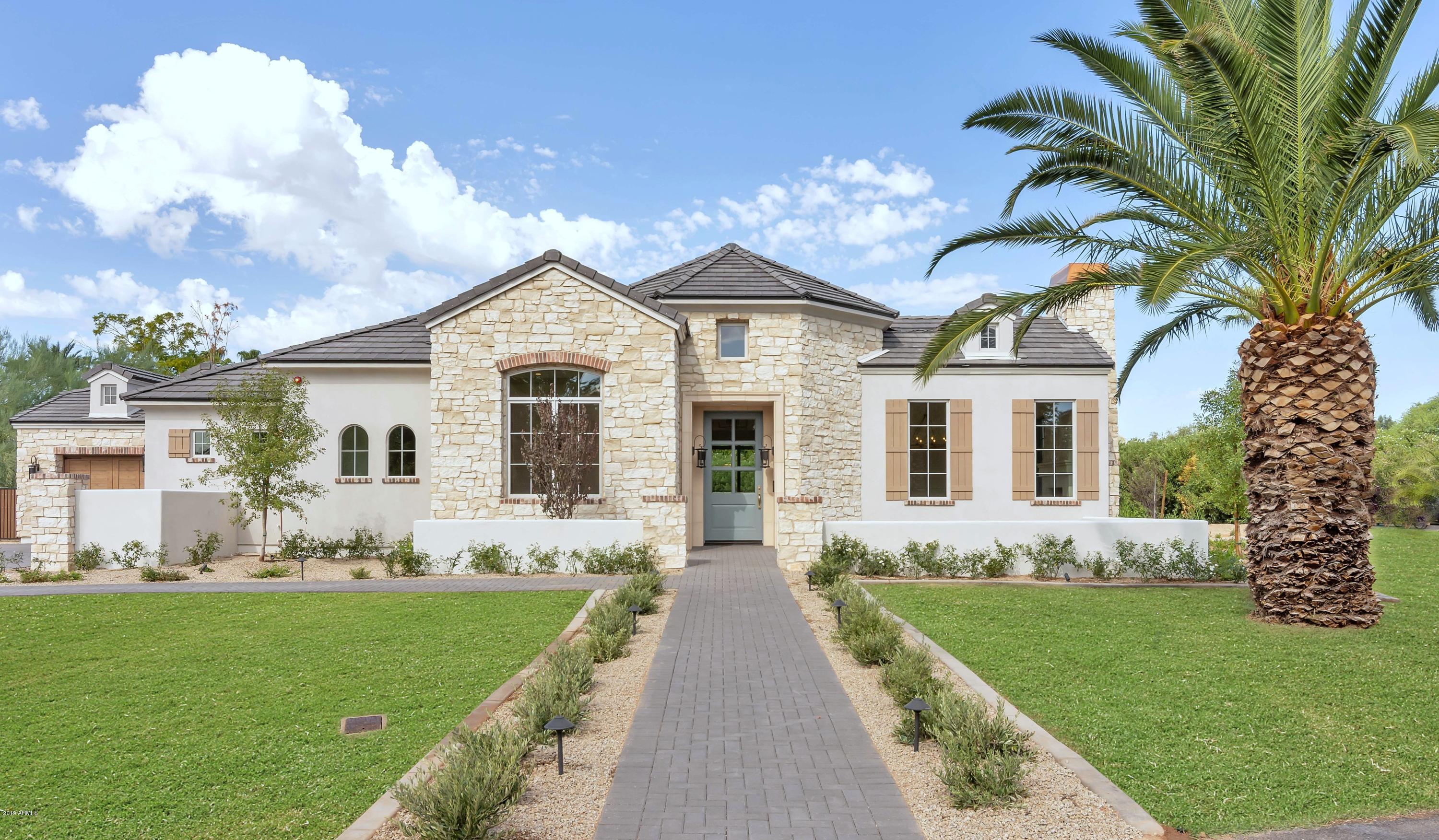 CASA BLANCA ESTATES LOT 20-37 & TR A - Residential