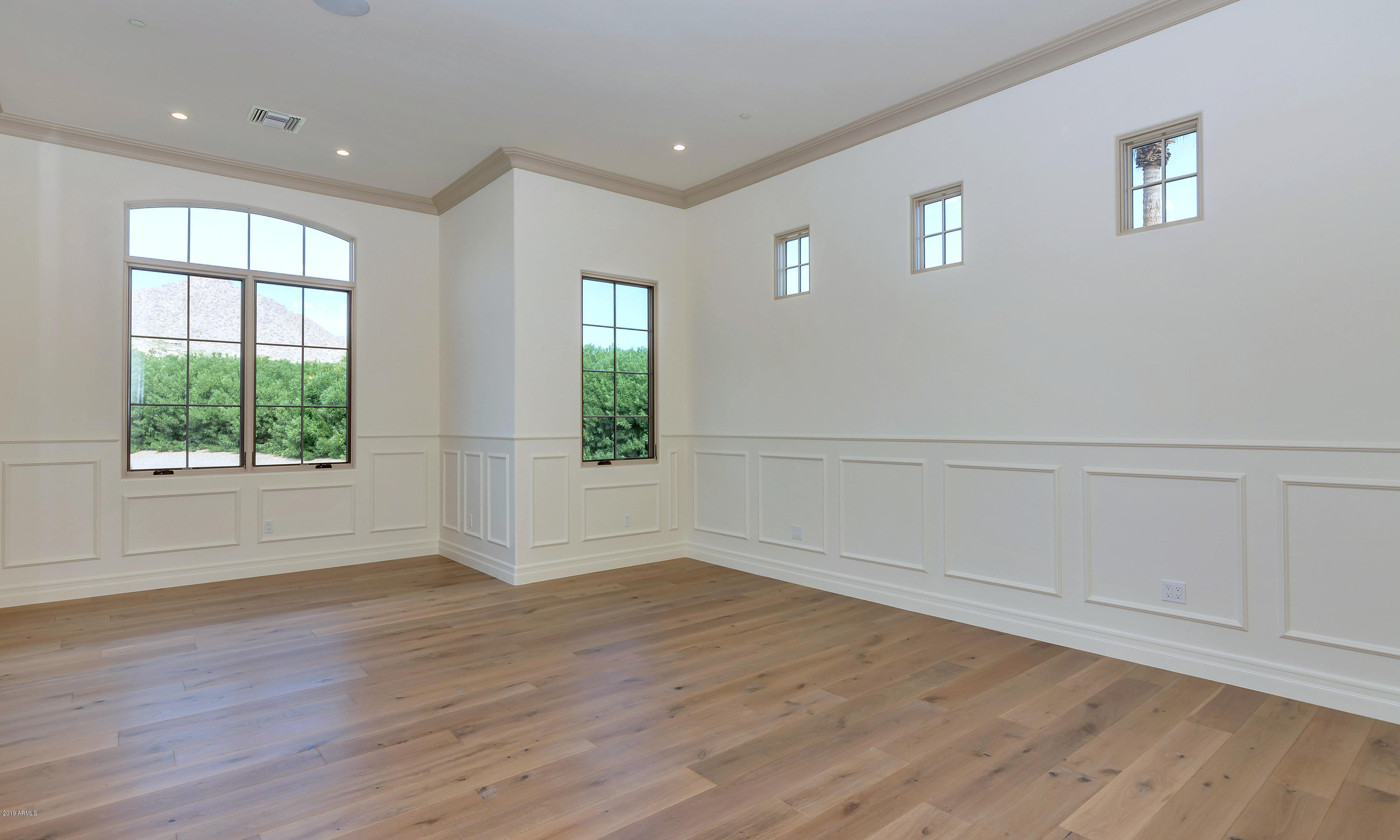 CASA BLANCA ESTATES LOT 20-37 & TR A - Residential