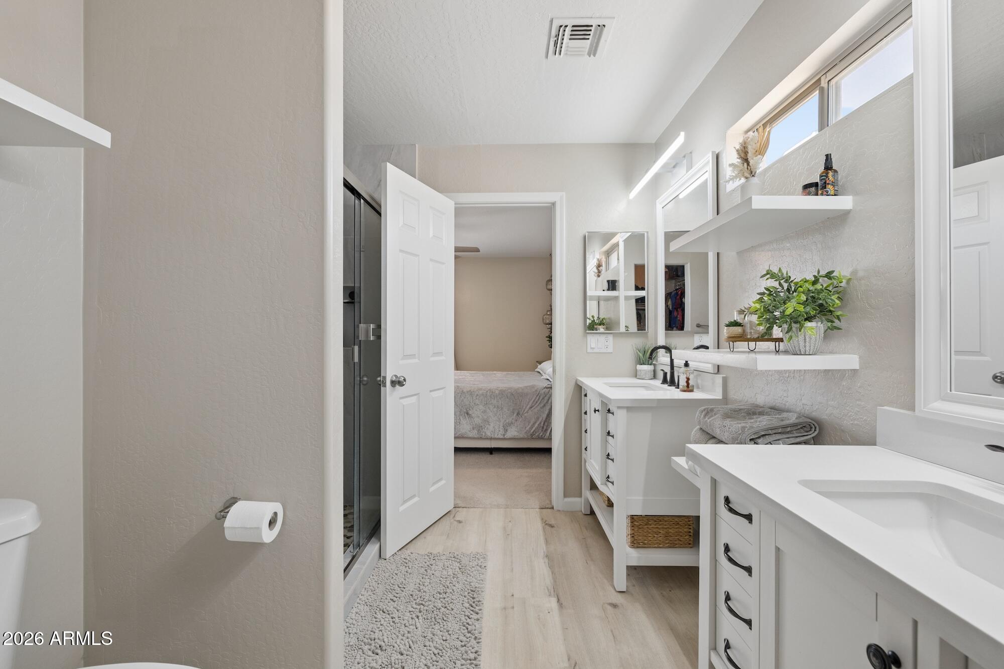 SENITA UNIT 1 - Residential