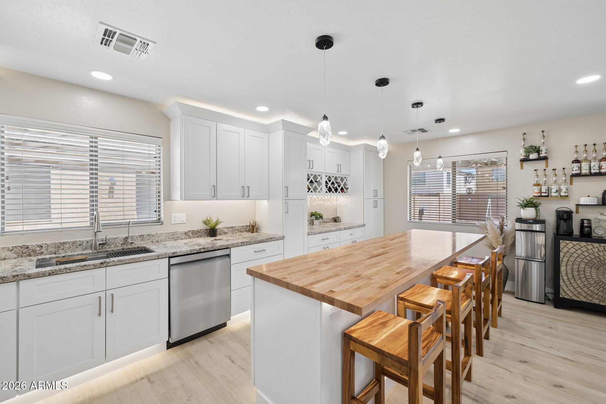 SENITA UNIT 1 - Residential