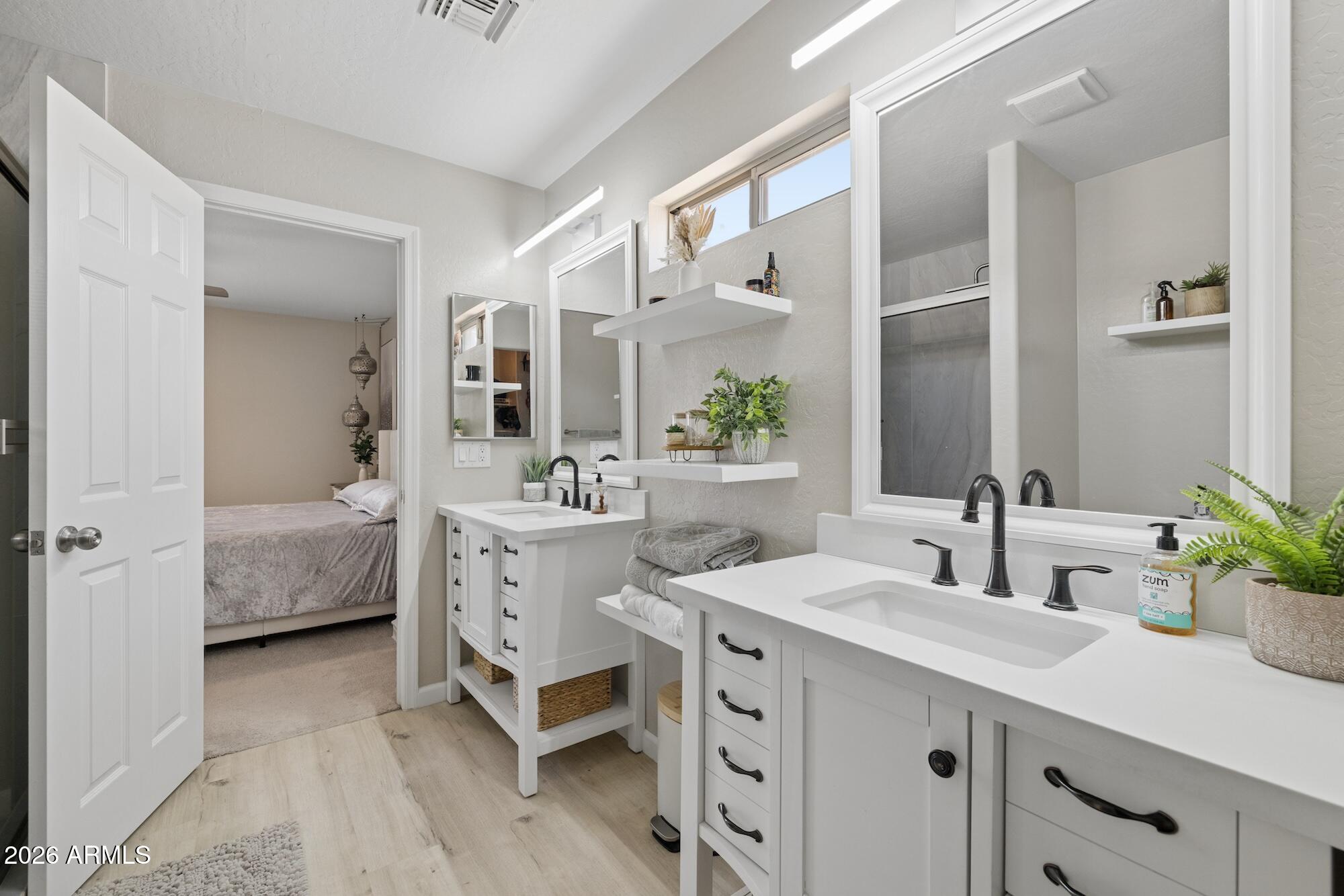 SENITA UNIT 1 - Residential
