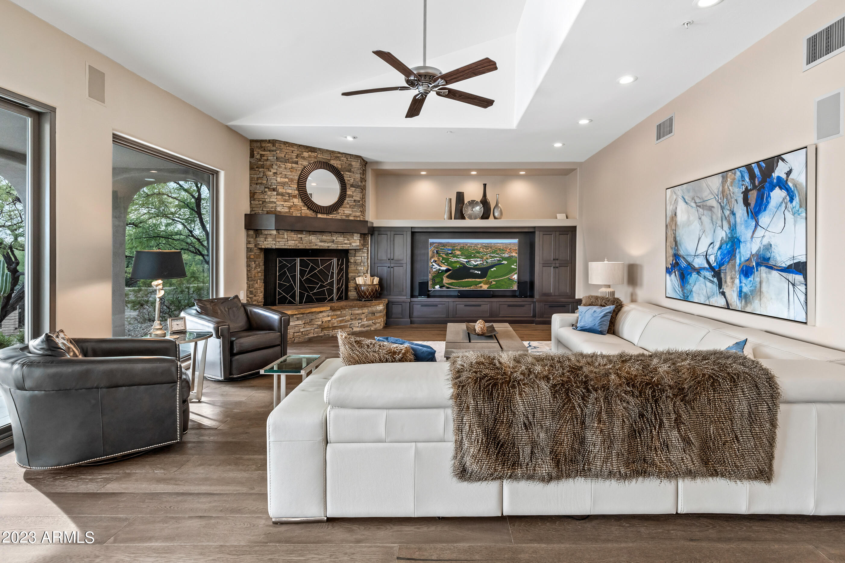 Santa Catalina Estates - Residential