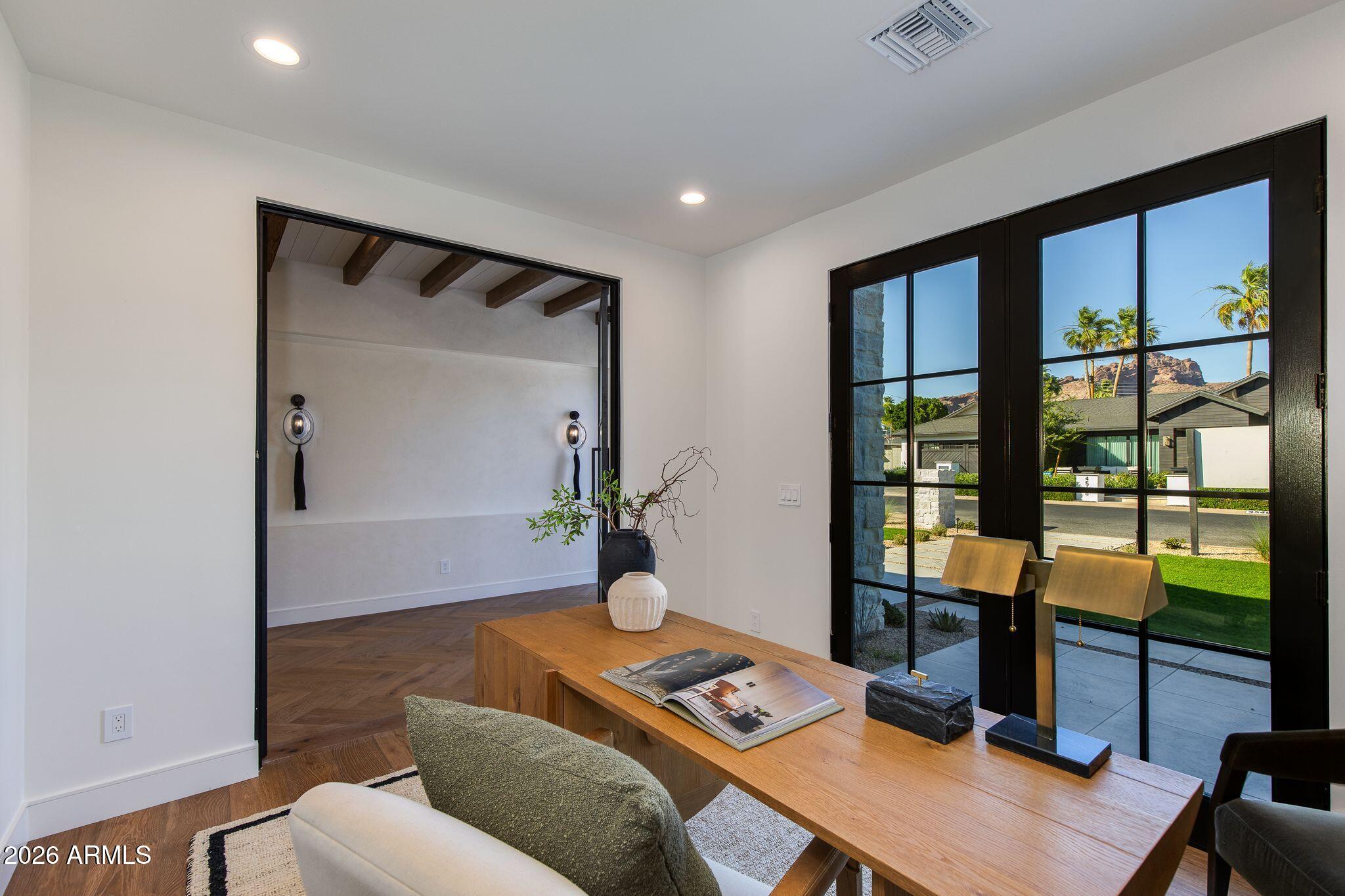 FAIRLANE 3 - Residential