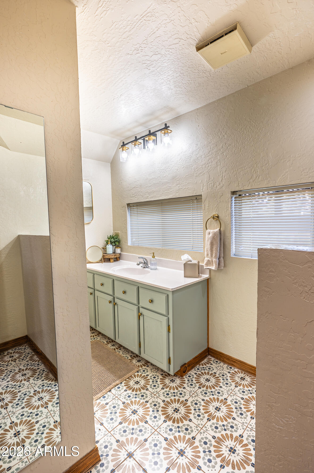 STRAWBERRY CREEK FOOTHILLS - Residential