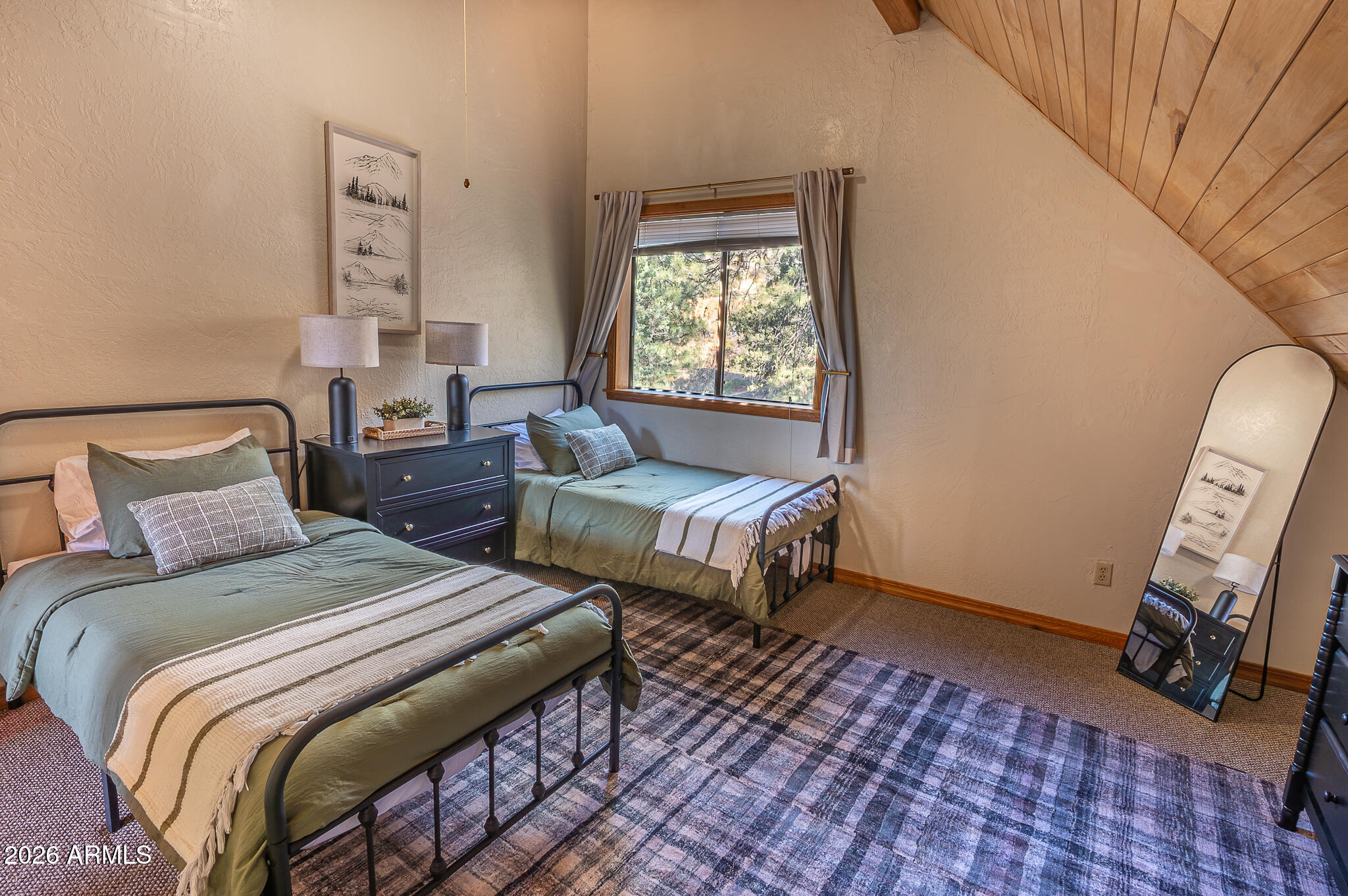 STRAWBERRY CREEK FOOTHILLS - Residential