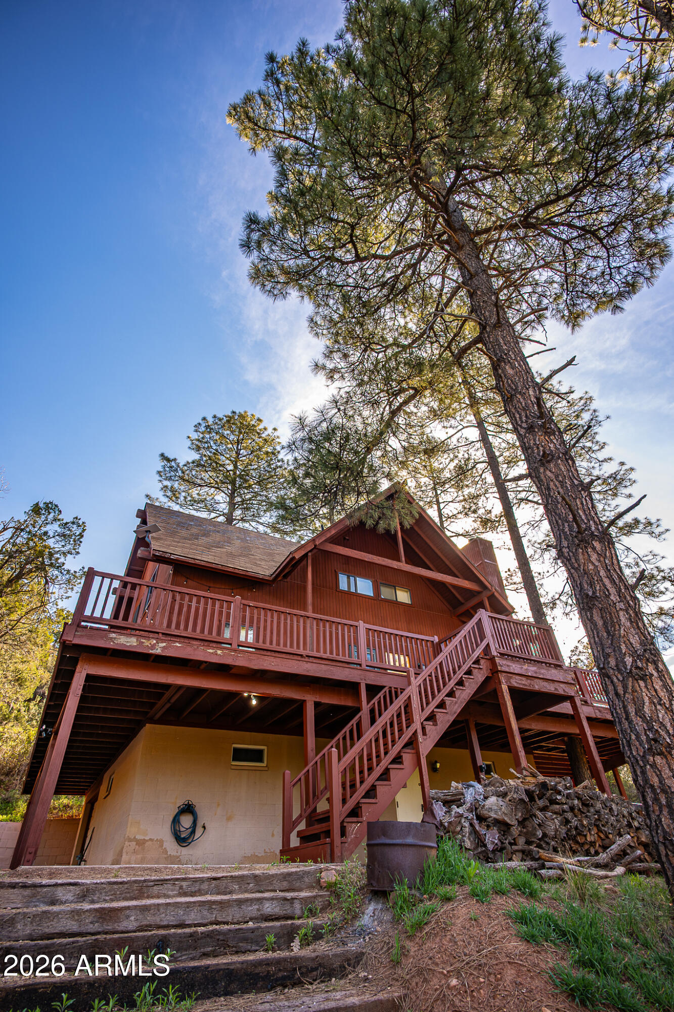 STRAWBERRY CREEK FOOTHILLS - Residential