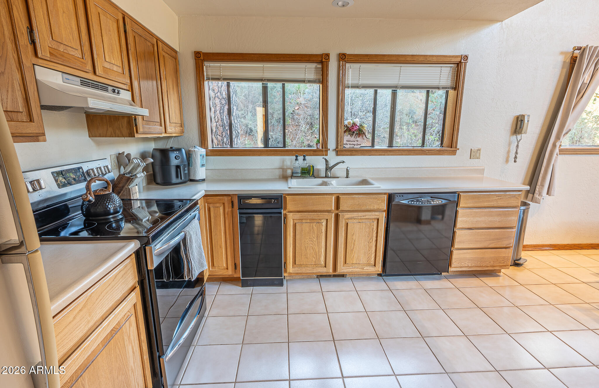 STRAWBERRY CREEK FOOTHILLS - Residential
