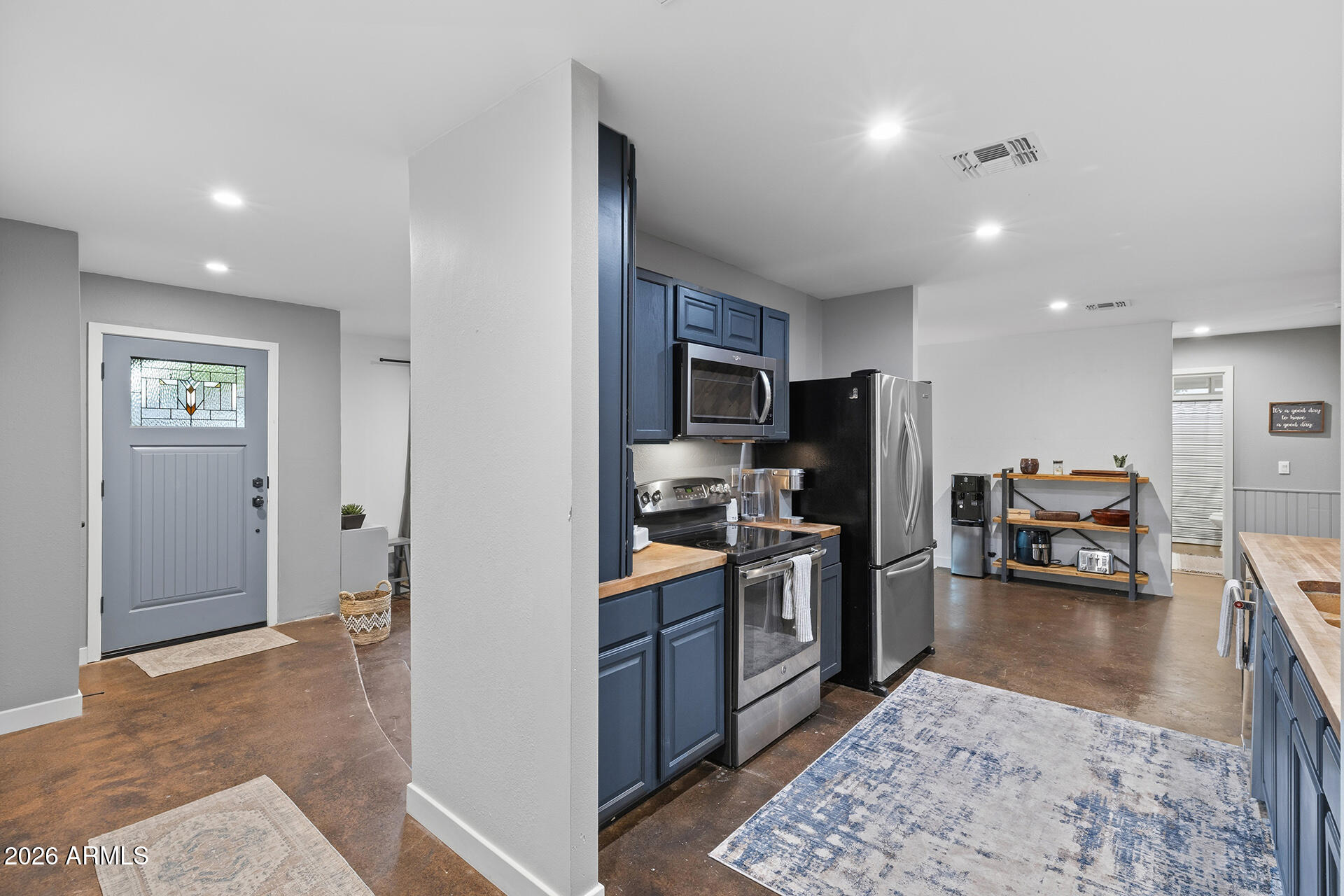 SUNBURST FARMS 12 - Residential