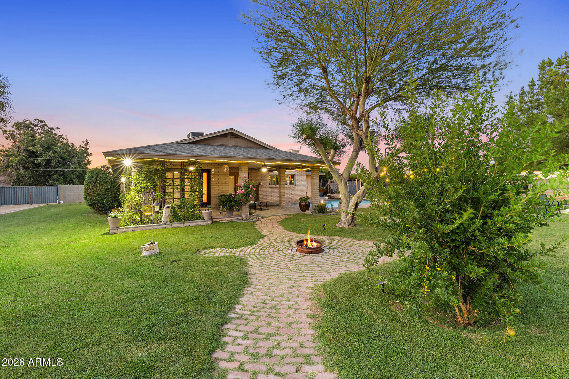 SUNBURST FARMS 12 - Residential