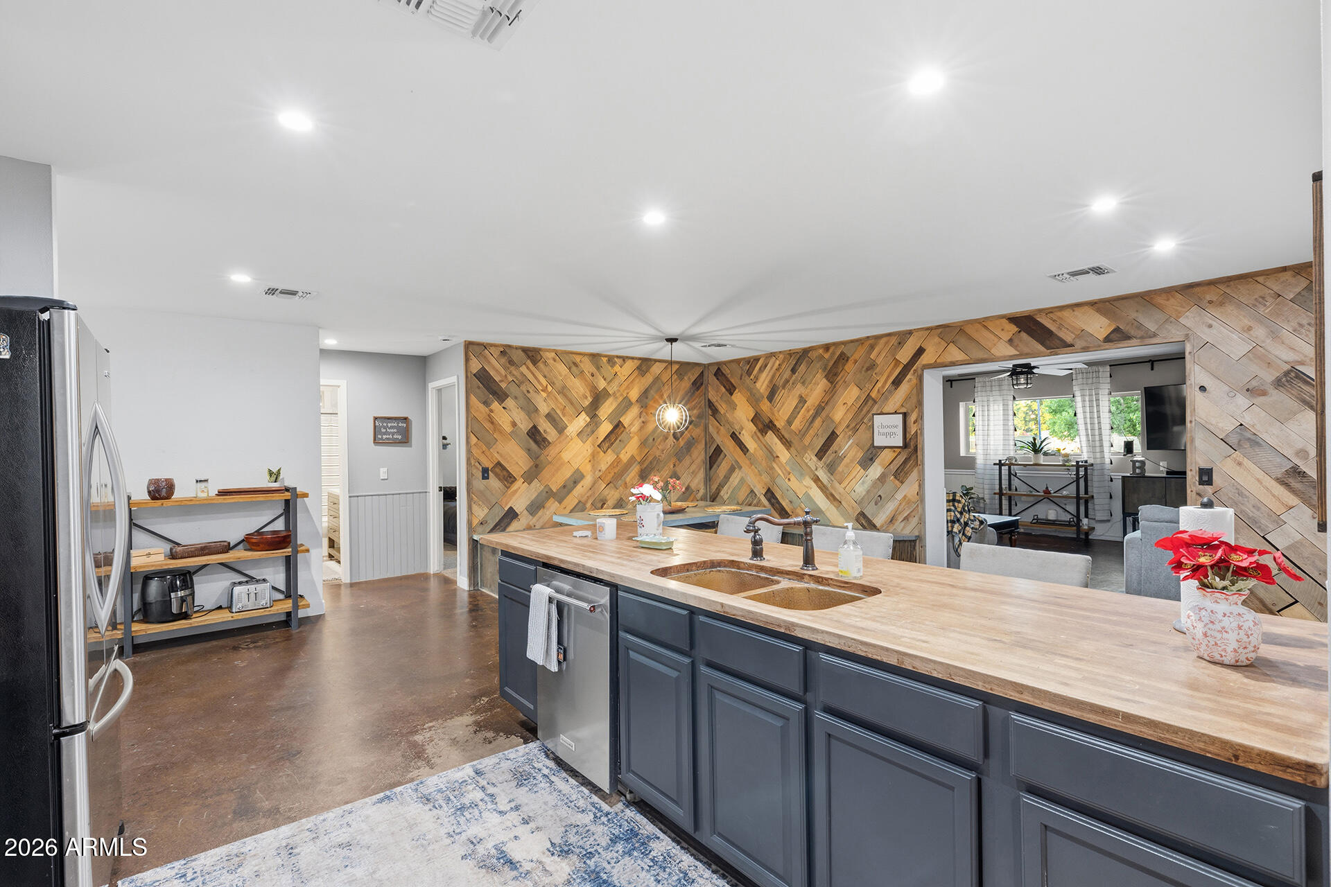 SUNBURST FARMS 12 - Residential