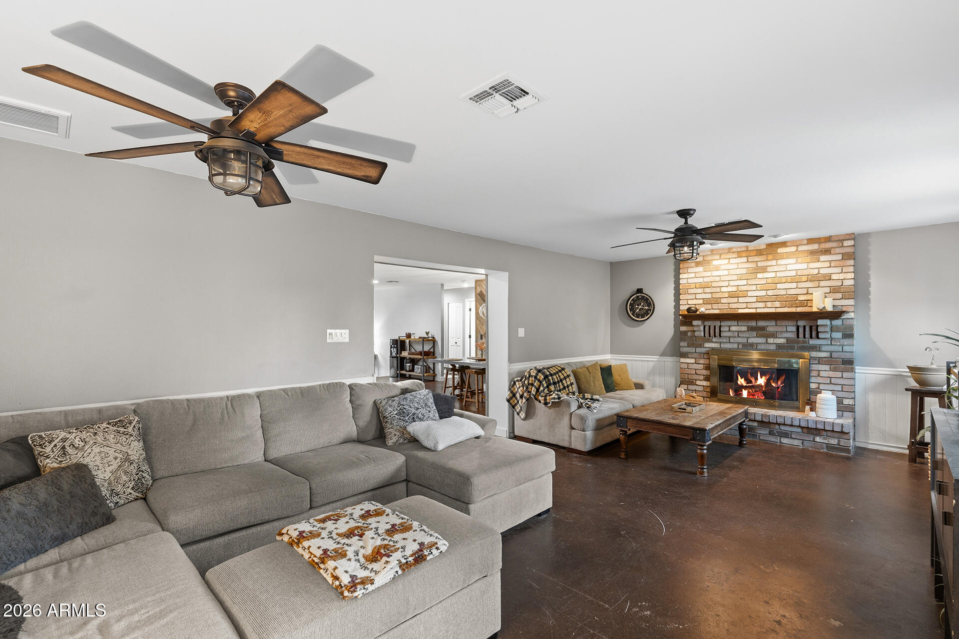 SUNBURST FARMS 12 - Residential