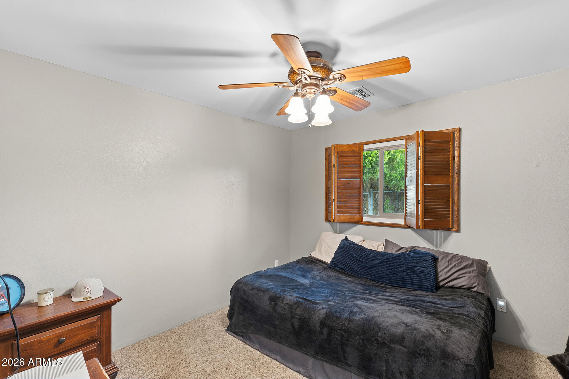 SUNBURST FARMS 12 - Residential