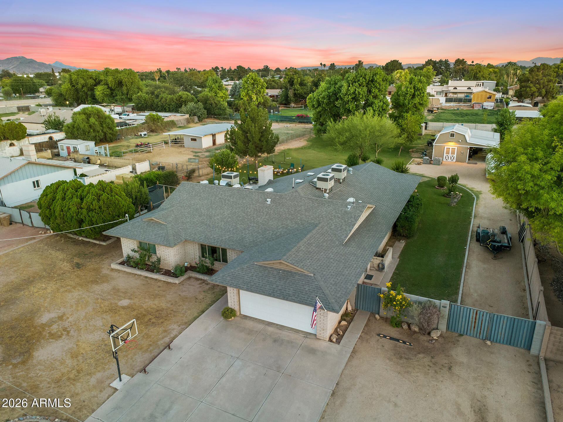 SUNBURST FARMS 12 - Residential