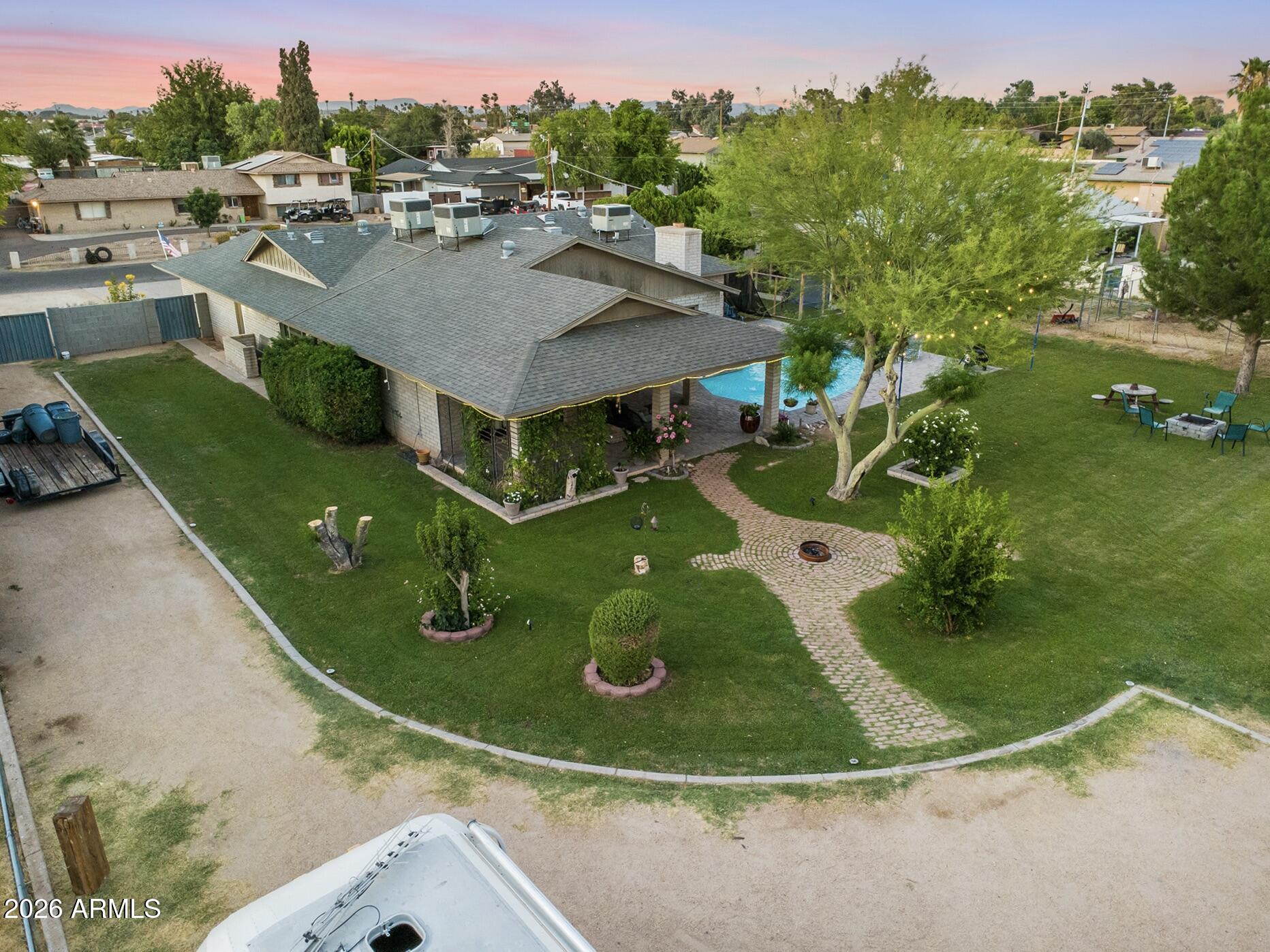 SUNBURST FARMS 12 - Residential