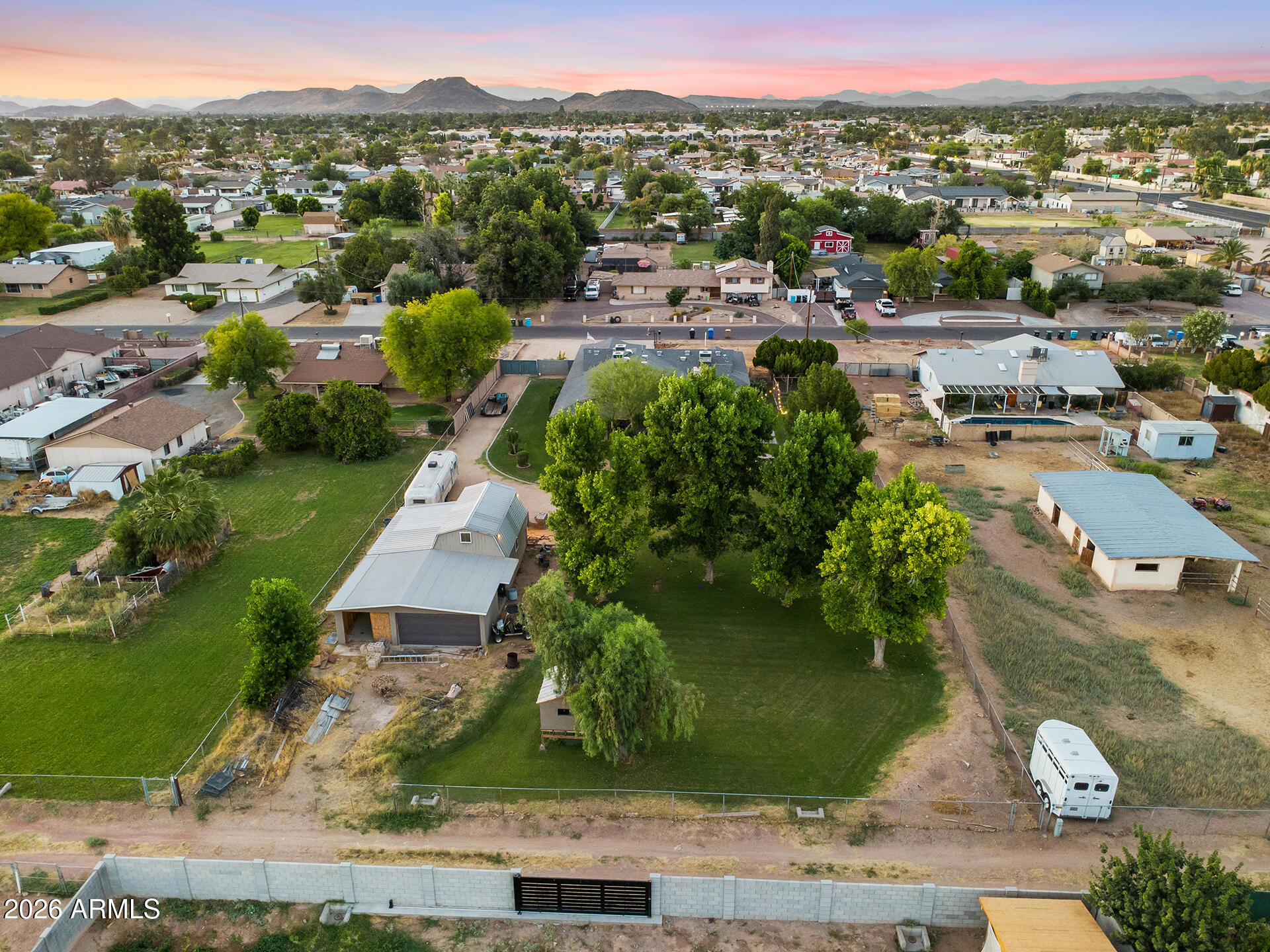 SUNBURST FARMS 12 - Residential