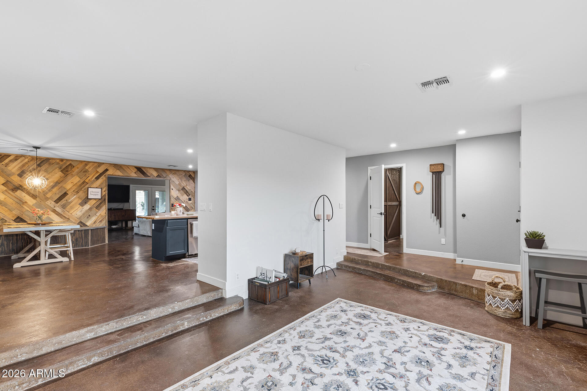SUNBURST FARMS 12 - Residential