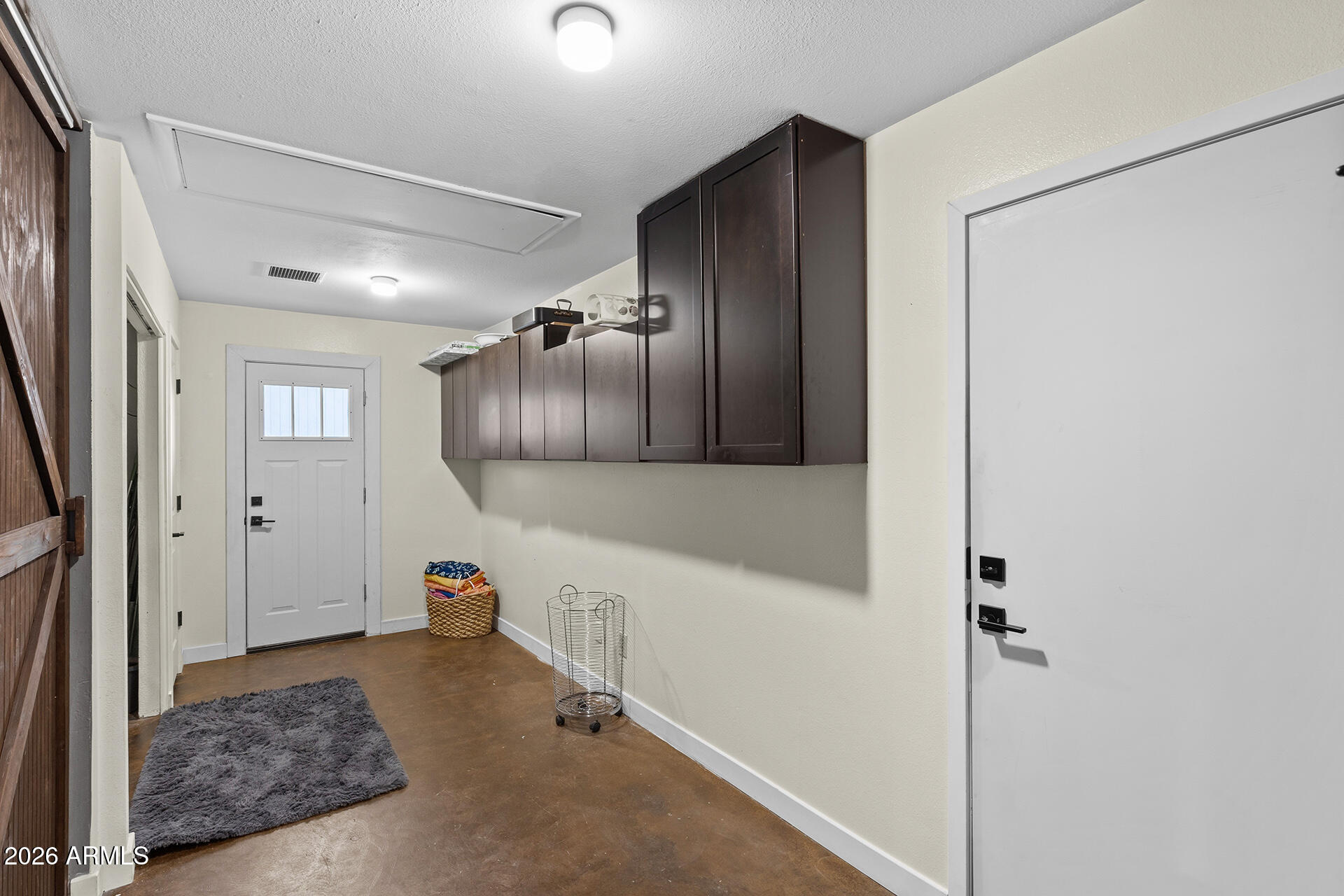 SUNBURST FARMS 12 - Residential