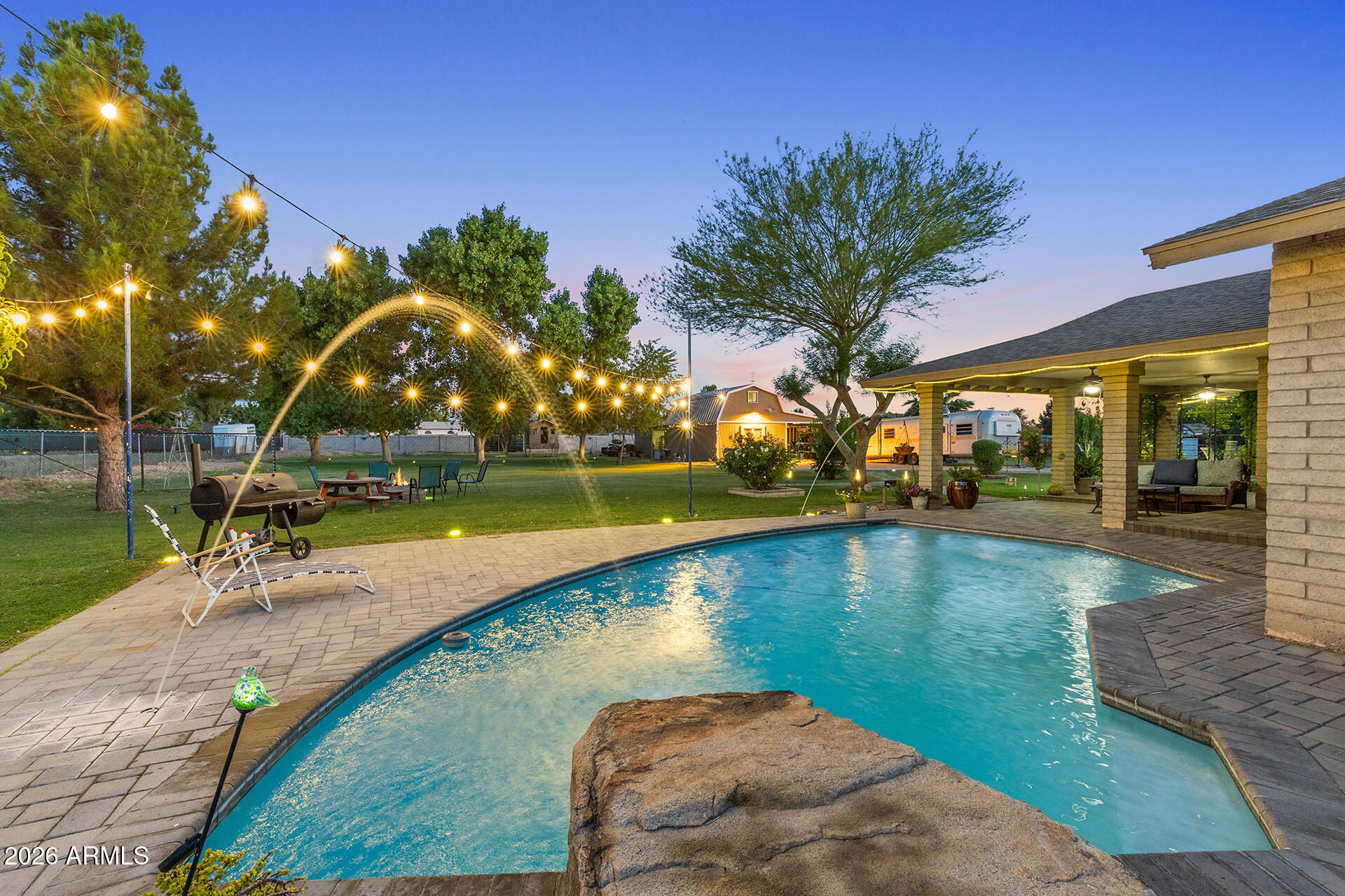 SUNBURST FARMS 12 - Residential