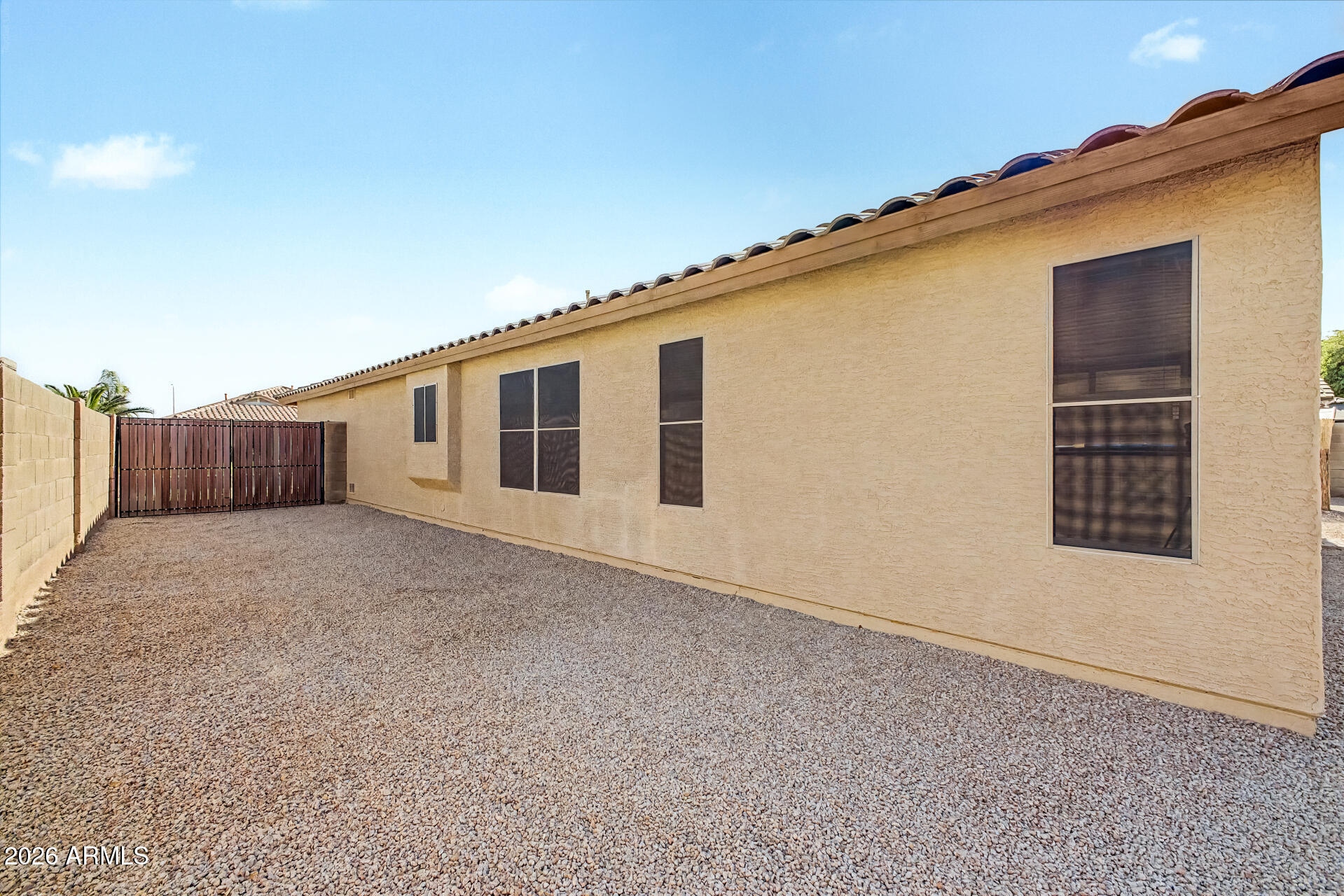 MESQUITE CANYON - Residential