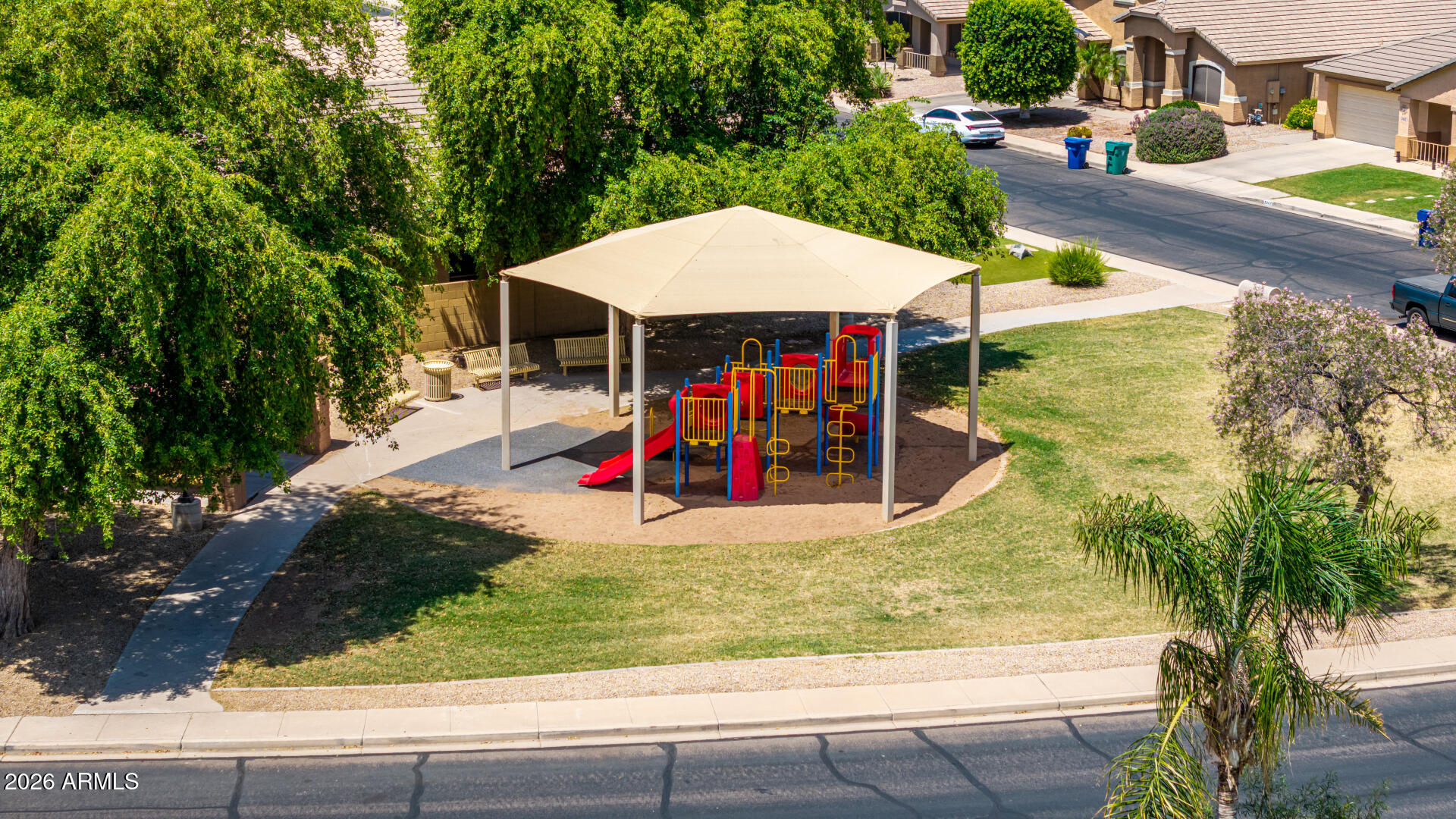 MESQUITE CANYON - Residential